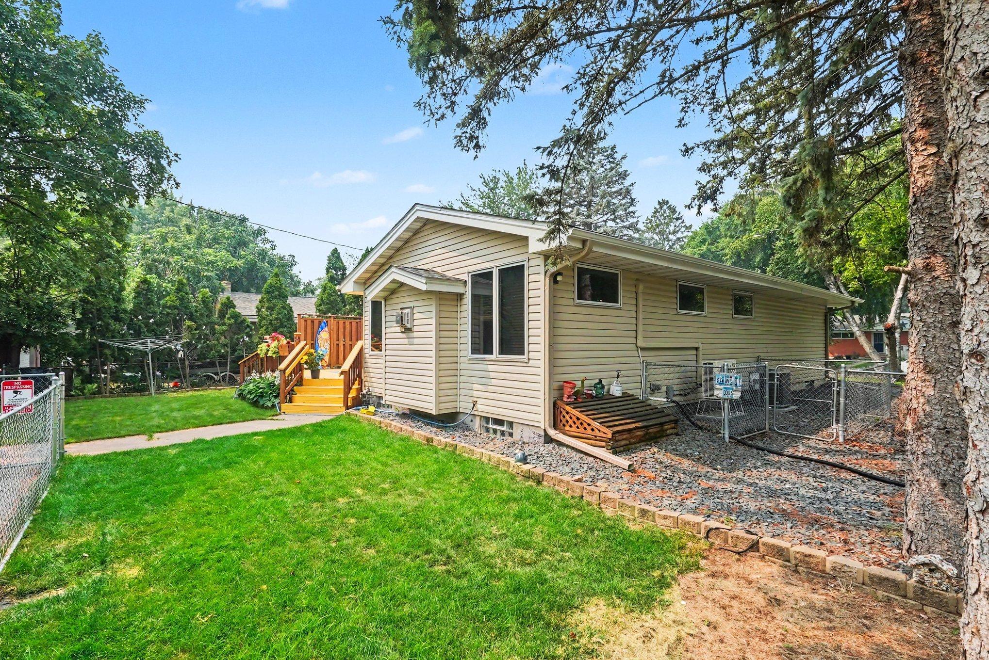 View of Residential at 4858 Carolyn Lane, White Bear Lake MN 55110, White Bear Lake (25 of 35) - Mike Wilen | Minnesota Team Real Estate