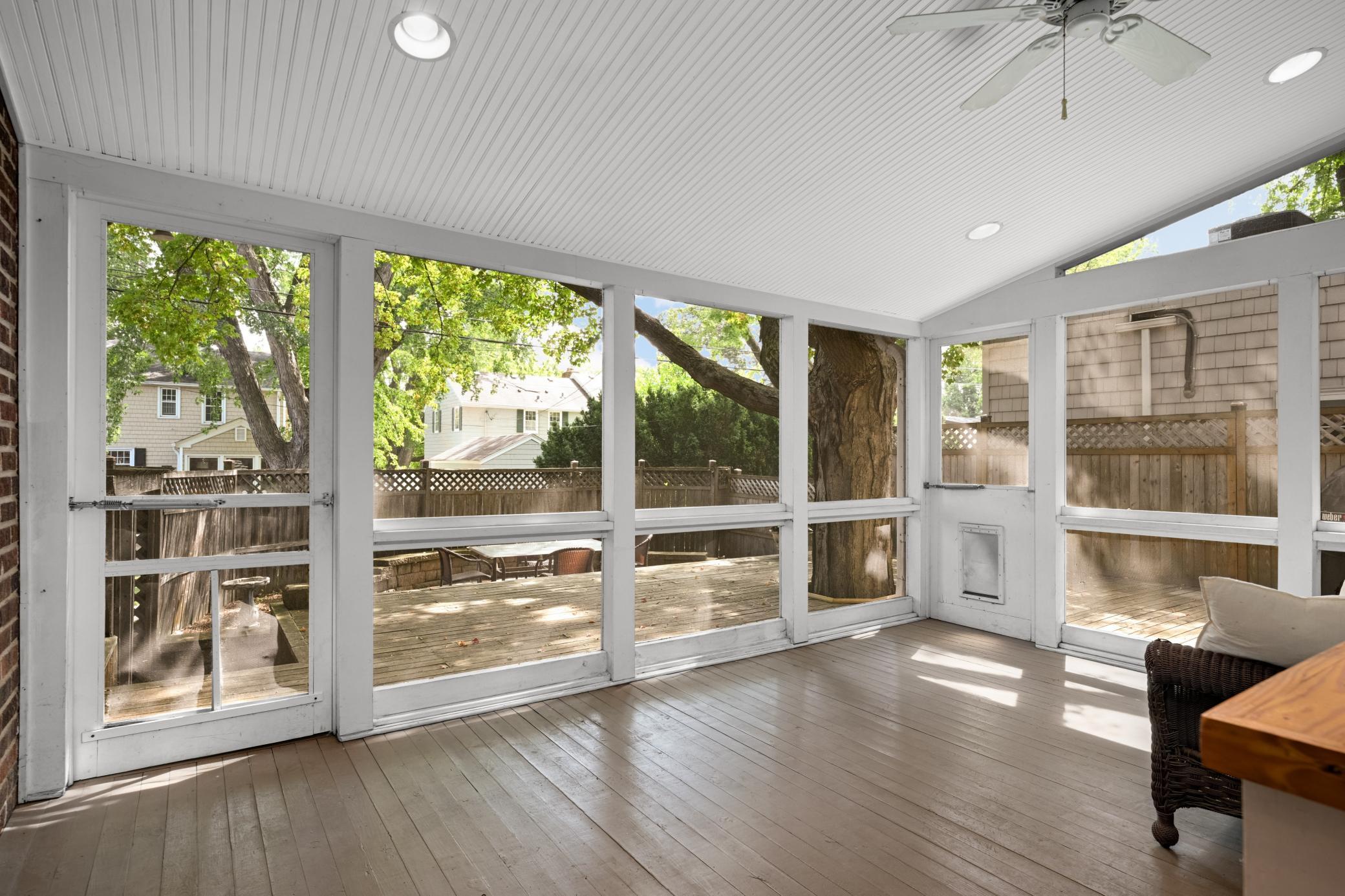 View of Residential at 3721 Glenhurst Avenue, Saint Louis Park MN 55416, Saint Louis Park (32 of 50) - Mike Wilen | Minnesota Team Real Estate