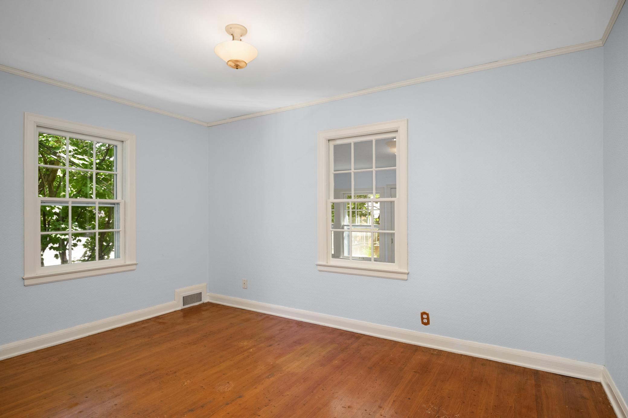View of Residential at 3721 Glenhurst Avenue, Saint Louis Park MN 55416, Saint Louis Park (23 of 50) - Mike Wilen | Minnesota Team Real Estate