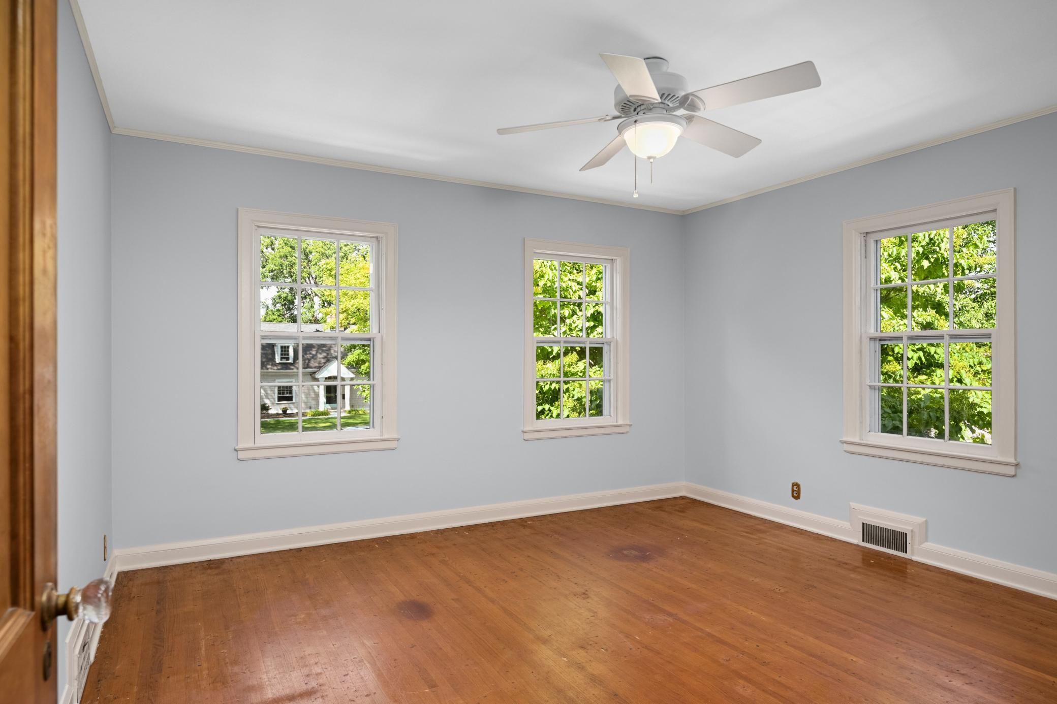 View of Residential at 3721 Glenhurst Avenue, Saint Louis Park MN 55416, Saint Louis Park (22 of 50) - Mike Wilen | Minnesota Team Real Estate