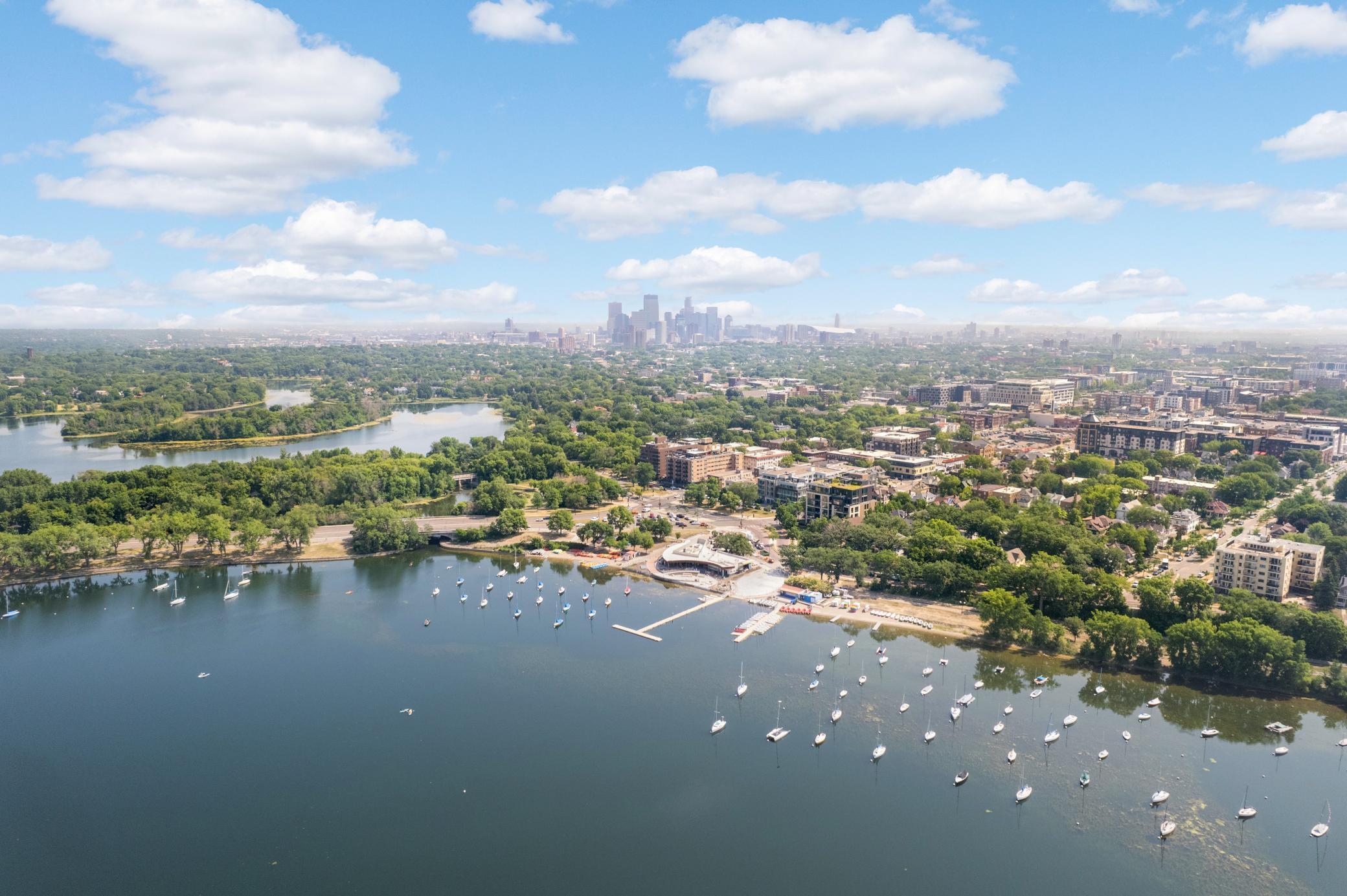 View of Residential at 3721 Glenhurst Avenue, Saint Louis Park MN 55416, Saint Louis Park (44 of 50) - Mike Wilen | Minnesota Team Real Estate