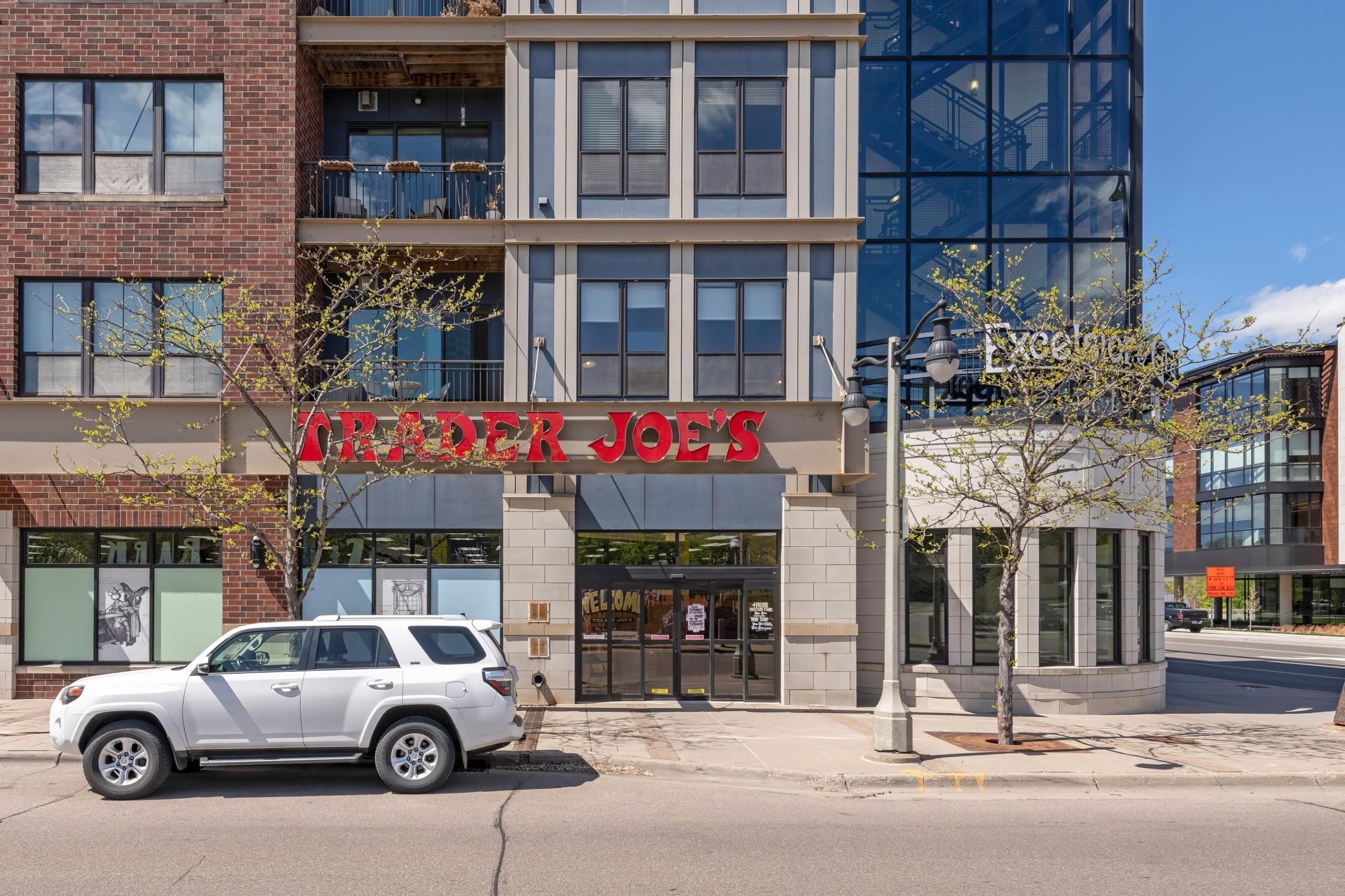 View of Residential at 3721 Glenhurst Avenue, Saint Louis Park MN 55416, Saint Louis Park (37 of 50) - Mike Wilen | Minnesota Team Real Estate