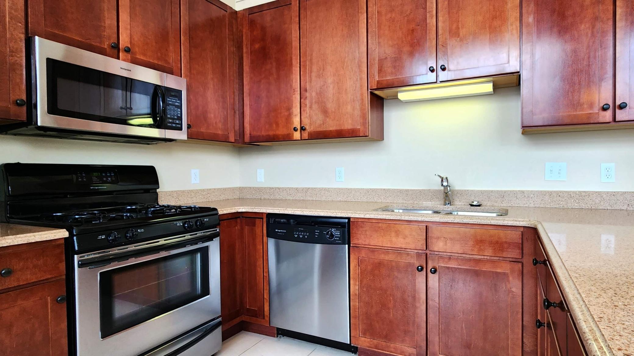 View of Residential at 1070 Grandview Court #415, Columbia Heights MN 55421, Columbia Heights (6 of 27) - Mike Wilen | Minnesota Team Real Estate