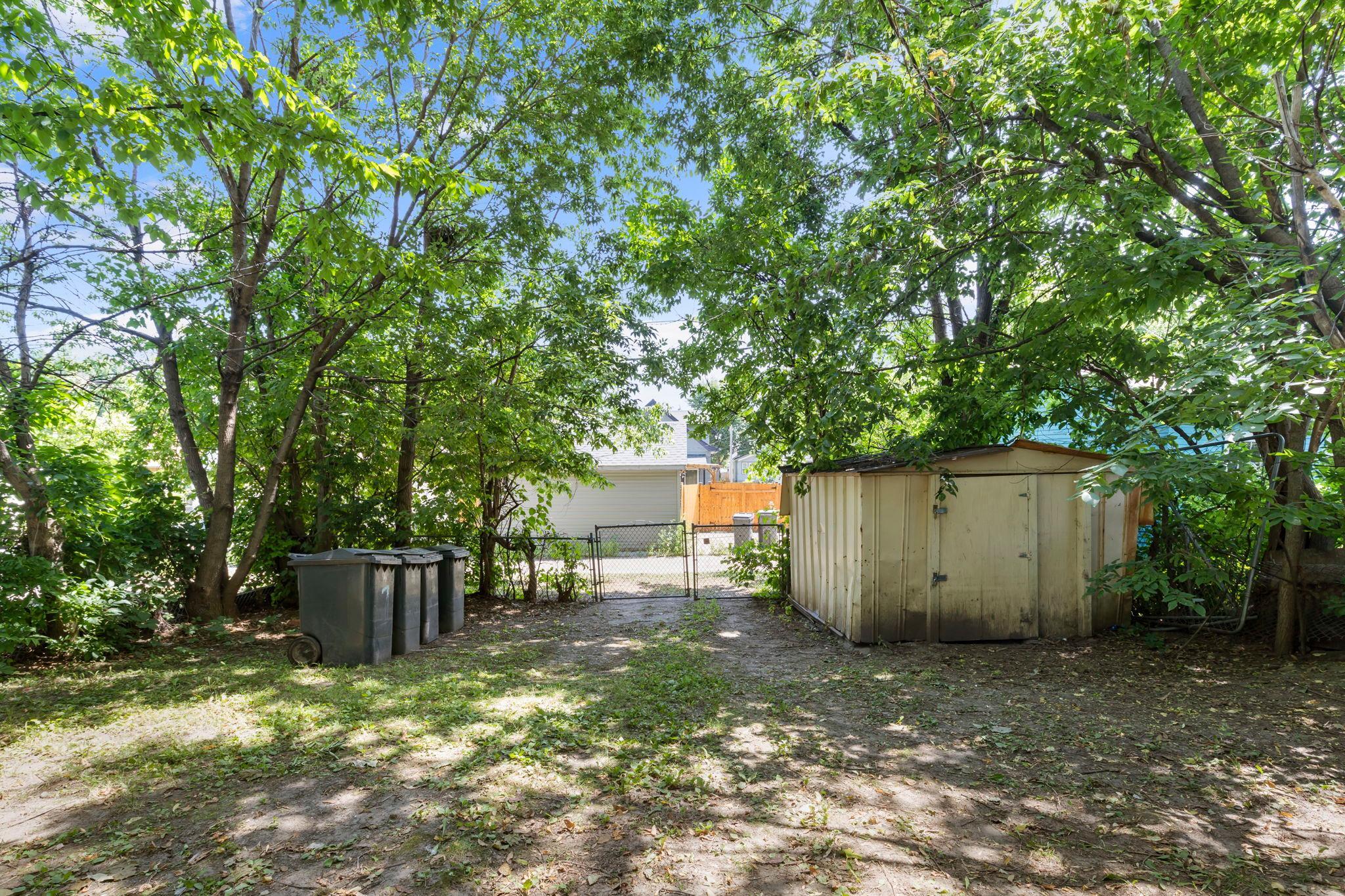 View of Residential at 3822 Dupont Avenue, Minneapolis MN 55412, Minneapolis (21 of 22) - Mike Wilen | Minnesota Team Real Estate