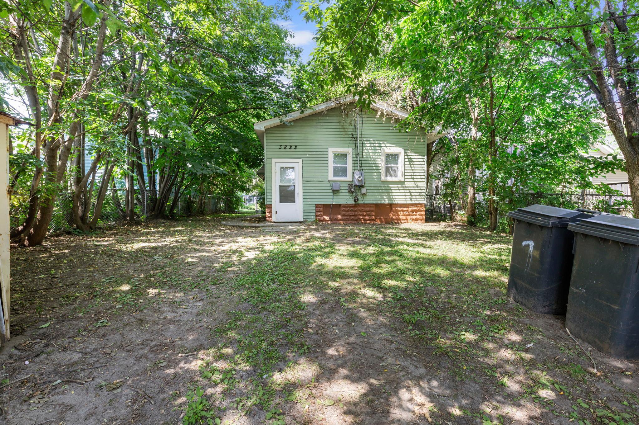 View of Residential at 3822 Dupont Avenue, Minneapolis MN 55412, Minneapolis (20 of 22) - Mike Wilen | Minnesota Team Real Estate