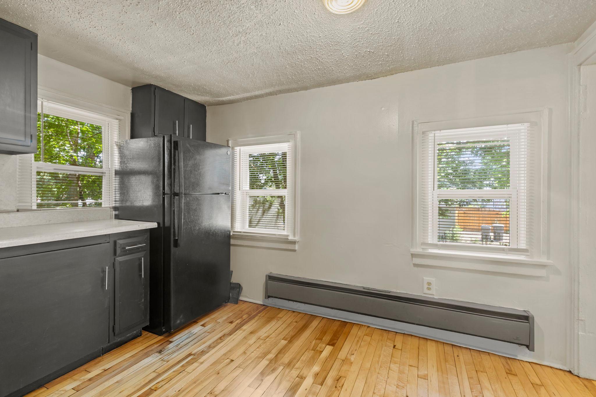 View of Residential at 3822 Dupont Avenue, Minneapolis MN 55412, Minneapolis (8 of 22) - Mike Wilen | Minnesota Team Real Estate