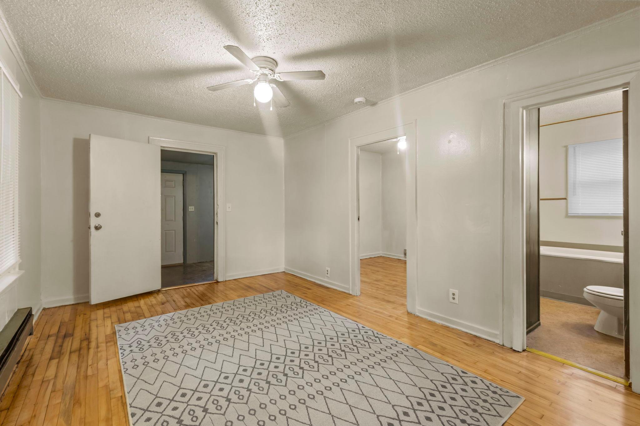View of Residential at 3822 Dupont Avenue, Minneapolis MN 55412, Minneapolis (6 of 22) - Mike Wilen | Minnesota Team Real Estate