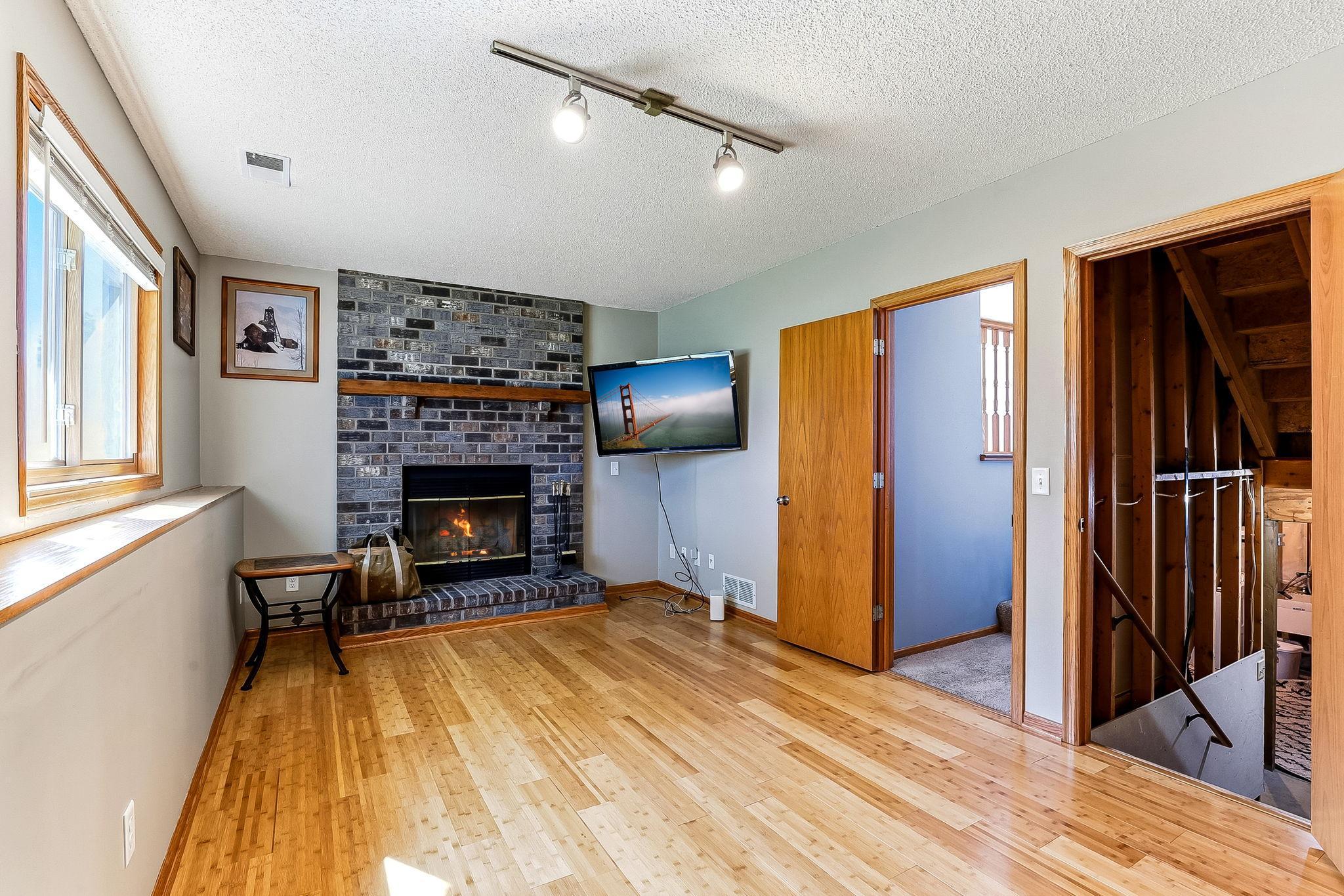 View of Residential at 11831 Kerry Street, Coon Rapids MN 55433, Coon Rapids (22 of 45) - Mike Wilen | Minnesota Team Real Estate