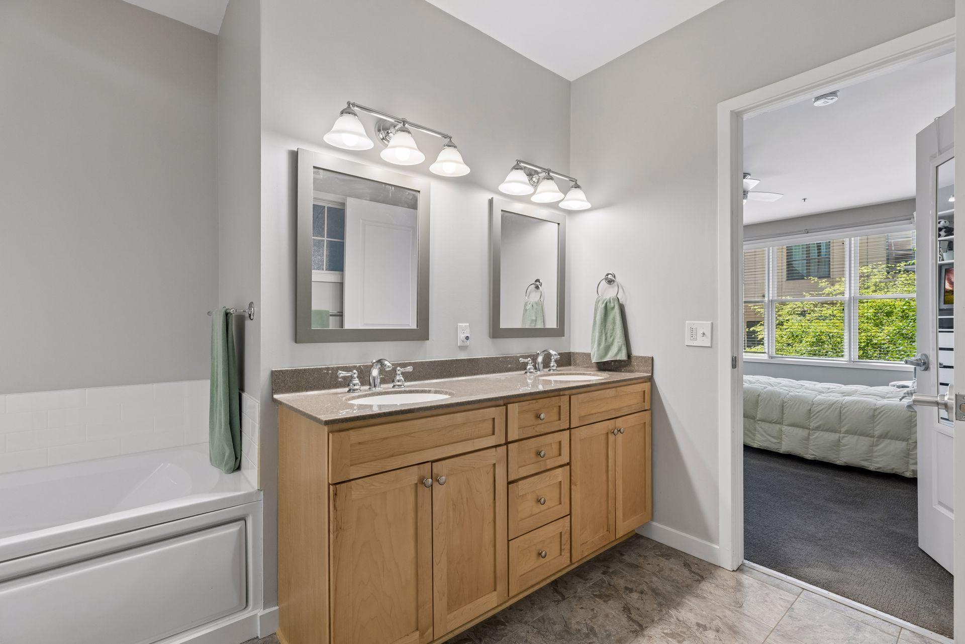 View of Residential at 209 8th Street #109, Saint Paul MN 55101, Saint Paul (30 of 44) - Mike Wilen | Minnesota Team Real Estate