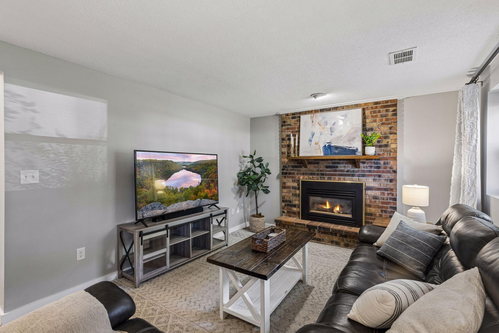 View of Residential at 1949 Lakeaires Boulevard, White Bear Lake MN 55110, White Bear Lake (31 of 49) - Mike Wilen | Minnesota Team Real Estate