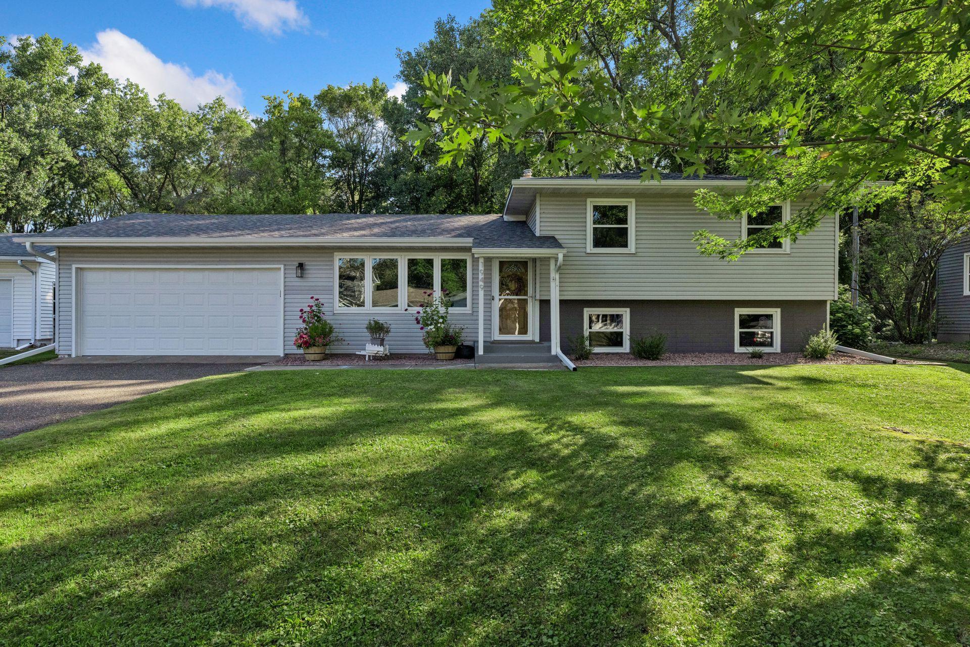 View of Residential at 1949 Lakeaires Boulevard, White Bear Lake MN 55110, White Bear Lake - Mike Wilen | Minnesota Team Real Estate