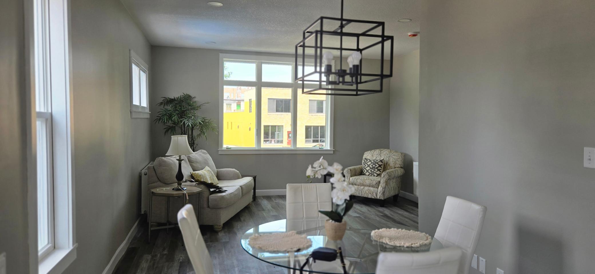 View of Residential at 12 Oakley Avenue, Saint Paul MN 55104, Saint Paul (6 of 23) - Mike Wilen | Minnesota Team Real Estate