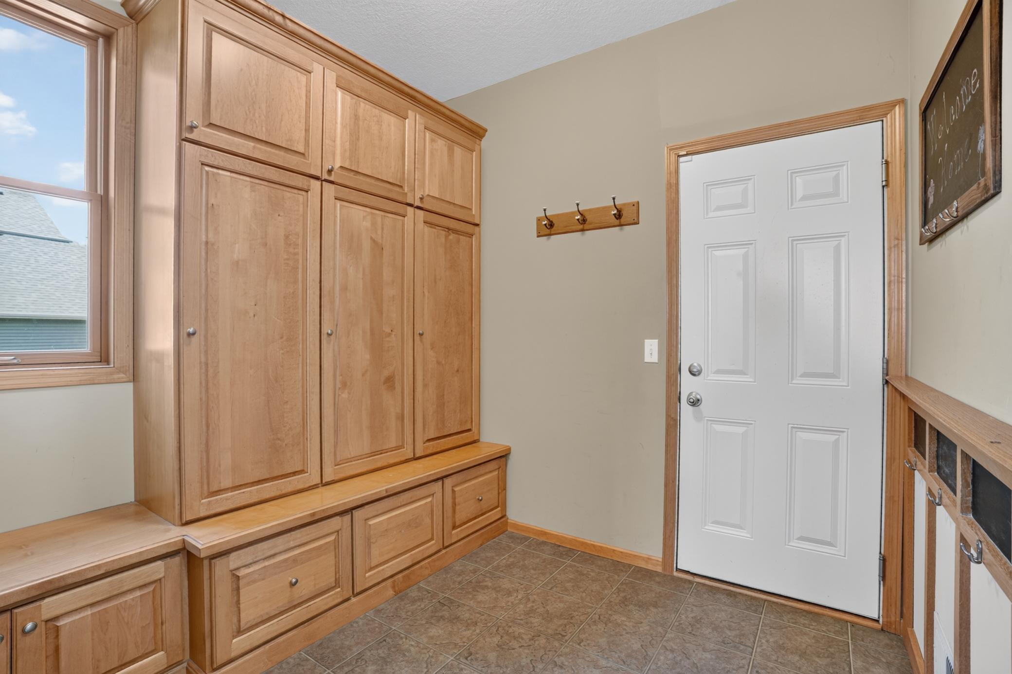 View of Residential at 18897 Explorer Trail, Eden Prairie MN 55347, Eden Prairie (22 of 49) - Mike Wilen | Minnesota Team Real Estate