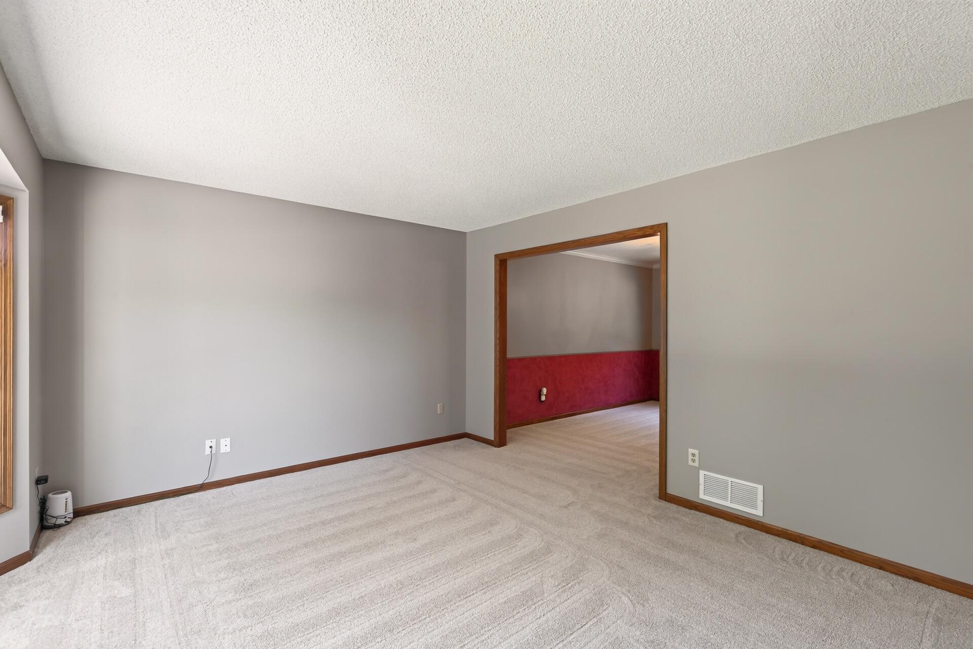 View of Residential at 11005 45th Avenue, Plymouth MN 55442, Plymouth (7 of 38) - Mike Wilen | Minnesota Team Real Estate