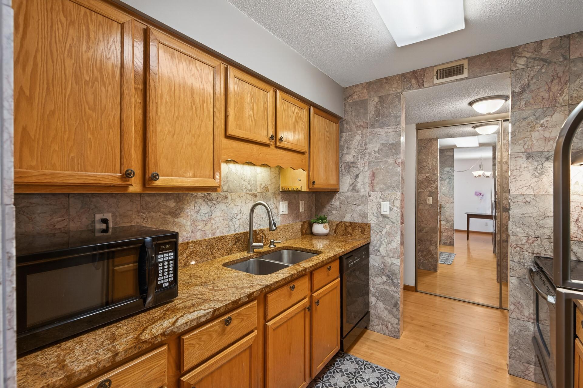 View of Residential at 450 Ford Road #313, Saint Louis Park MN 55426, Saint Louis Park (5 of 30) - Mike Wilen | Minnesota Team Real Estate