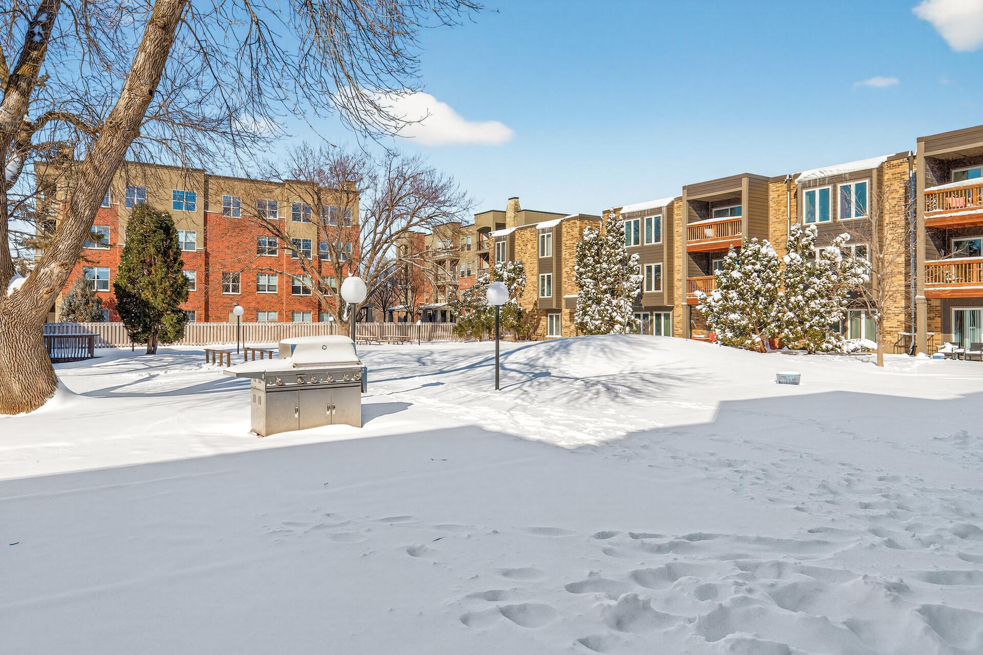 View of Residential at 450 Ford Road #313, Saint Louis Park MN 55426, Saint Louis Park (28 of 30) - Mike Wilen | Minnesota Team Real Estate