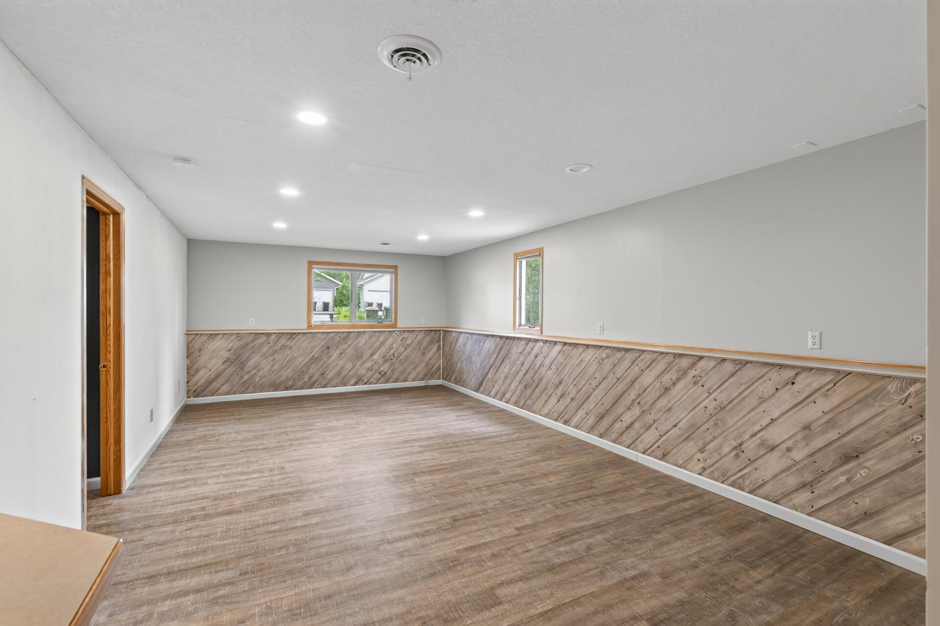 View of Residential at 820 86th Lane, Coon Rapids MN 55433, Coon Rapids (30 of 55) - Mike Wilen | Minnesota Team Real Estate