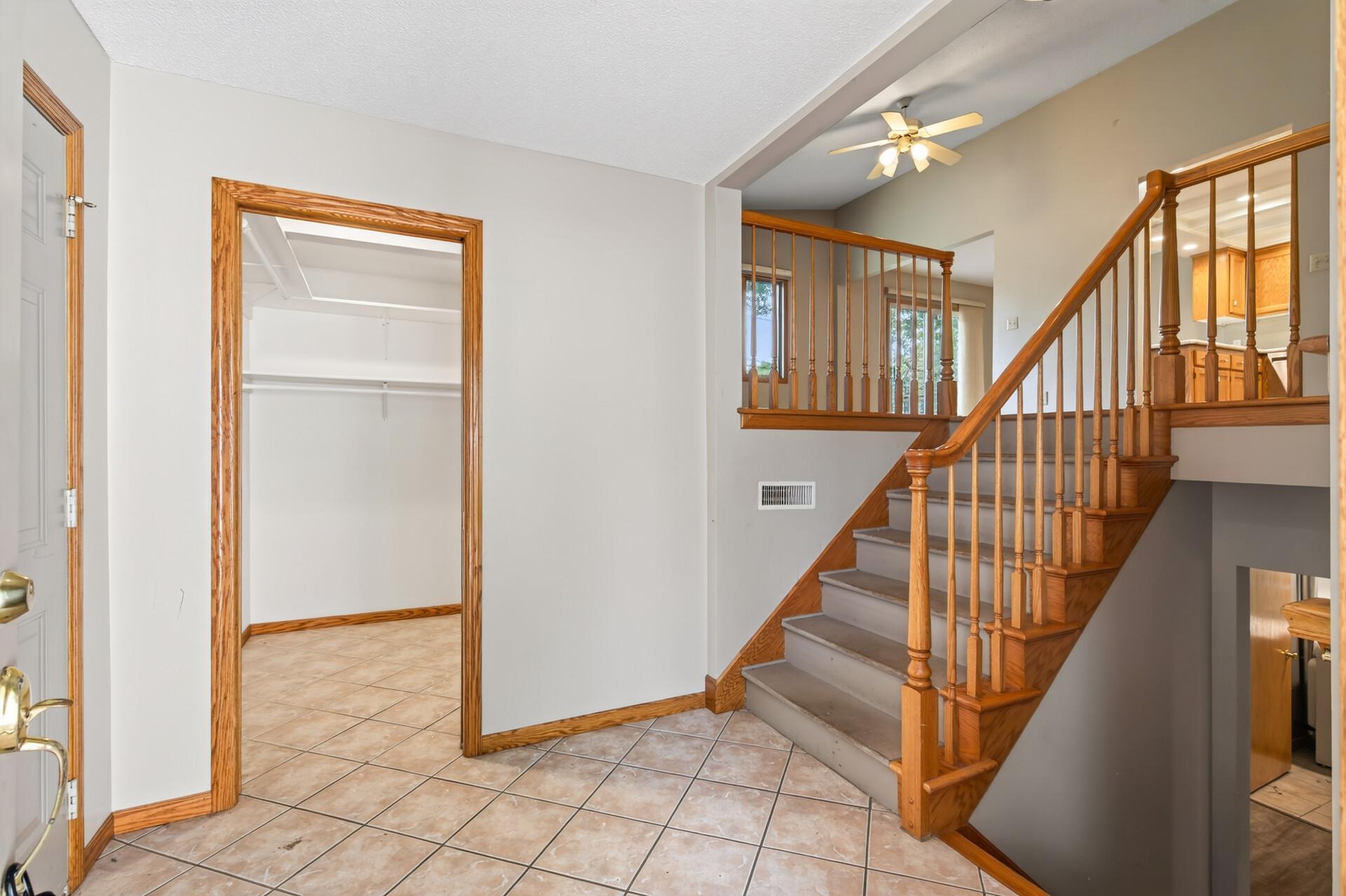 View of Residential at 820 86th Lane, Coon Rapids MN 55433, Coon Rapids (4 of 55) - Mike Wilen | Minnesota Team Real Estate