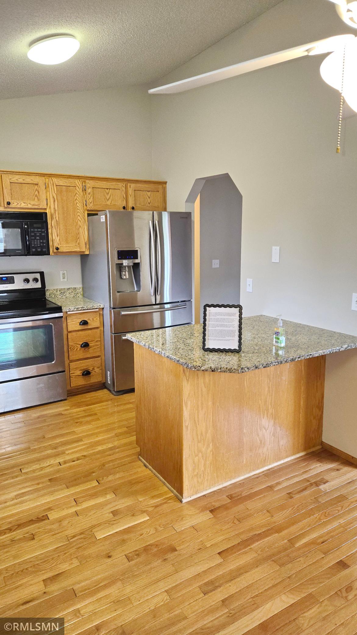 View of Residential at 8001 Jeffery Avenue, Cottage Grove MN 55016, Cottage Grove (7 of 26) - Mike Wilen | Minnesota Team Real Estate