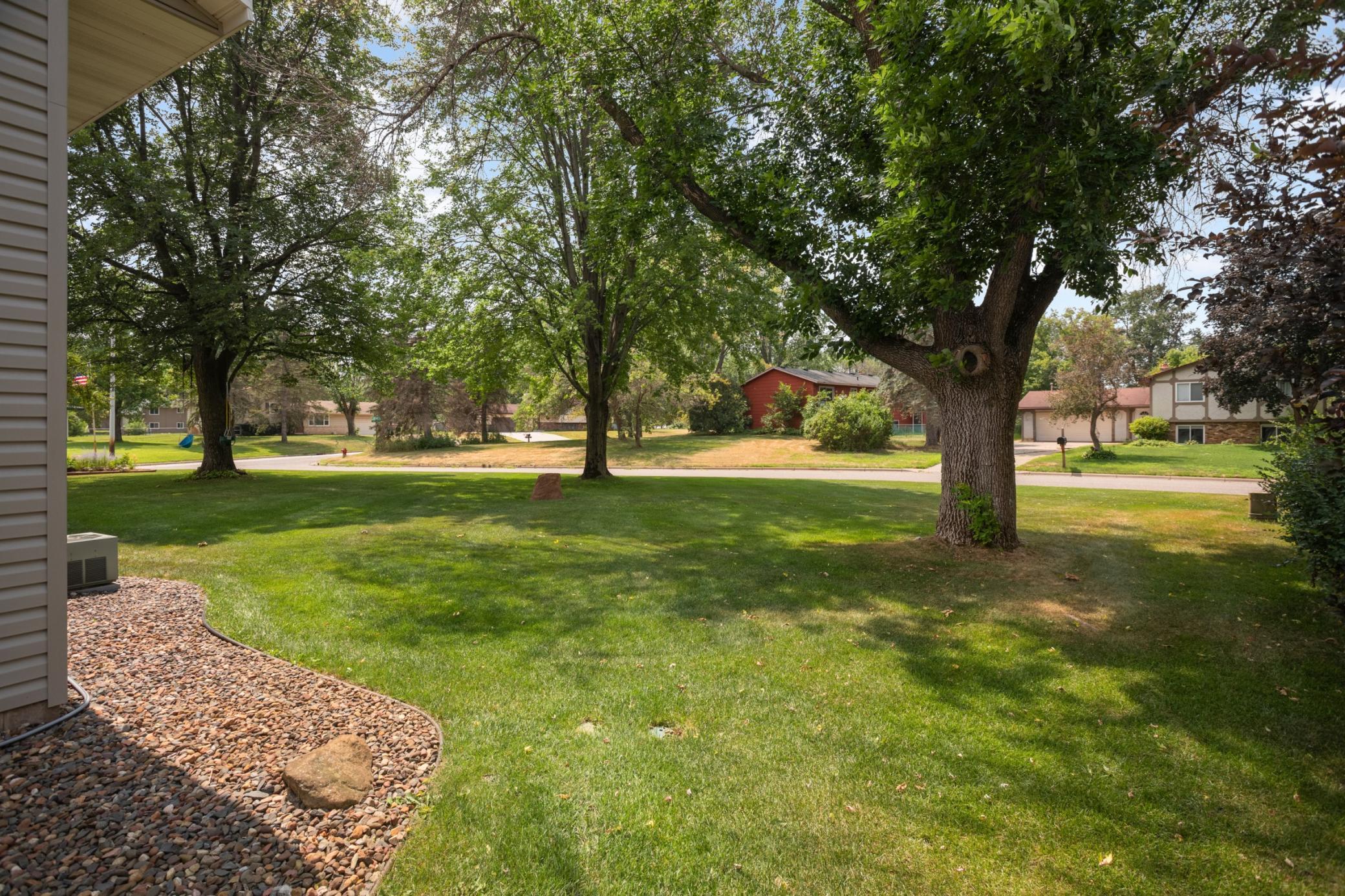 View of Residential at 12420 Pineview Trail, Dayton MN 55327, Dayton (26 of 29) - Mike Wilen | Minnesota Team Real Estate
