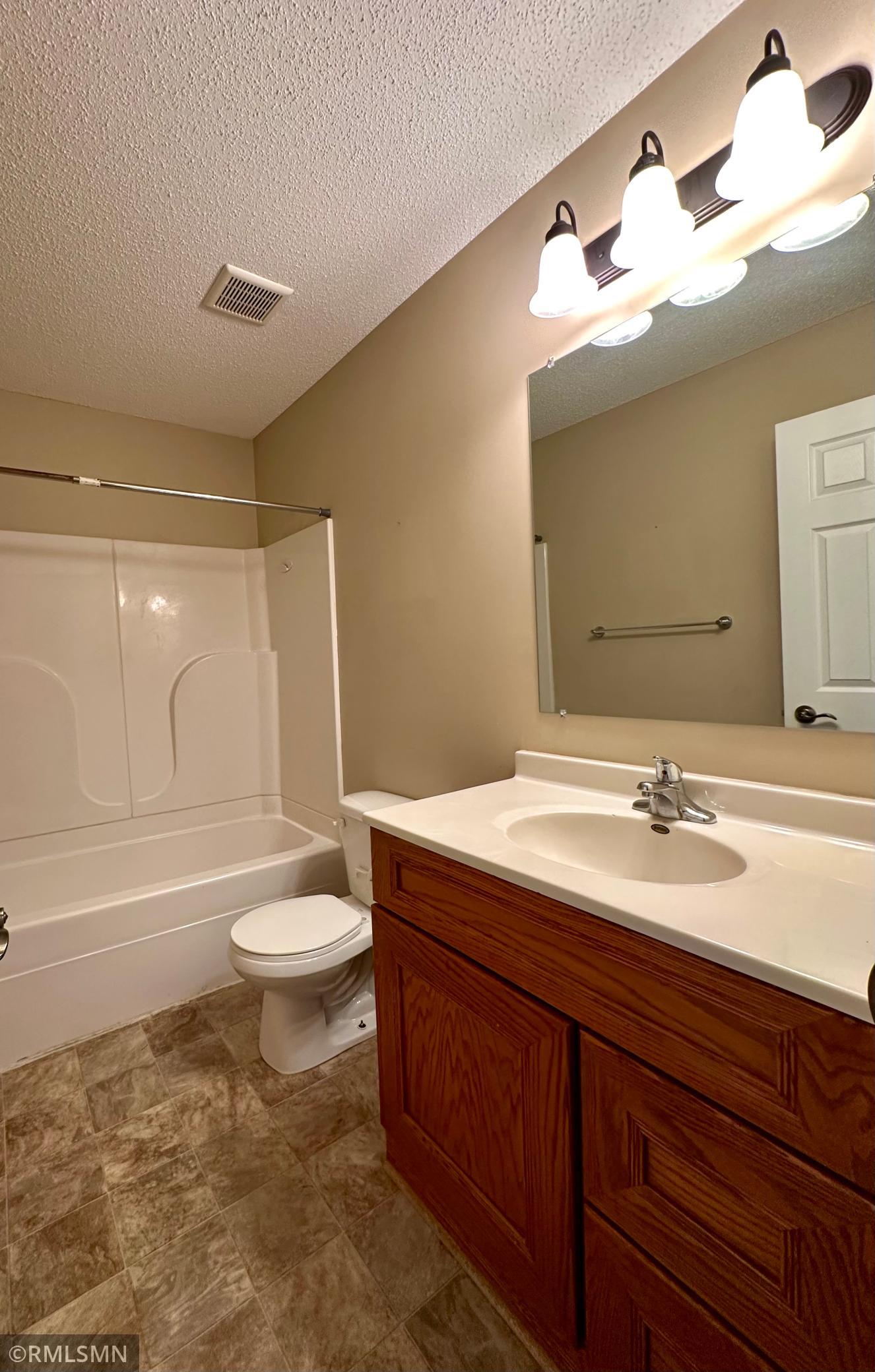 View of Residential at 1760 Riverside Drive, Shakopee MN 55379, Shakopee (17 of 20) - Mike Wilen | Minnesota Team Real Estate