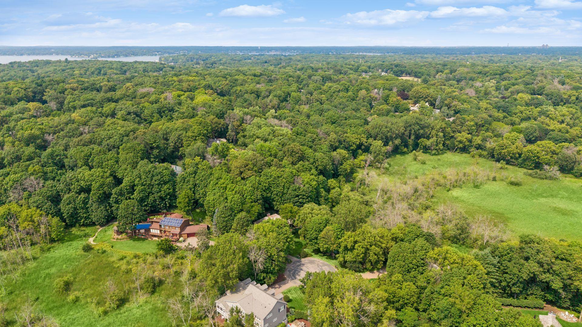 View of Residential at 18864 Heathcote Drive, Deephaven MN 55391, Deephaven (65 of 68) - Mike Wilen | Minnesota Team Real Estate