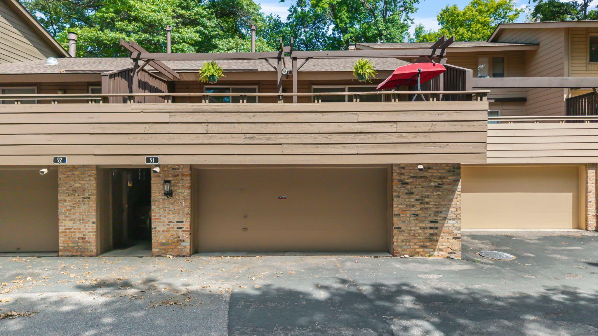 View of Residential at 91 Birnamwood Drive, Burnsville MN 55337, Burnsville (22 of 30) - Mike Wilen | Minnesota Team Real Estate