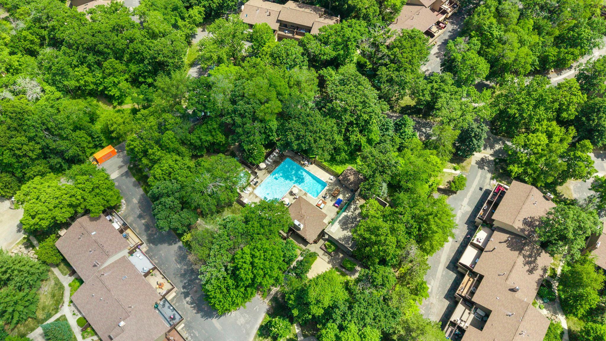 View of Residential at 91 Birnamwood Drive, Burnsville MN 55337, Burnsville (23 of 30) - Mike Wilen | Minnesota Team Real Estate
