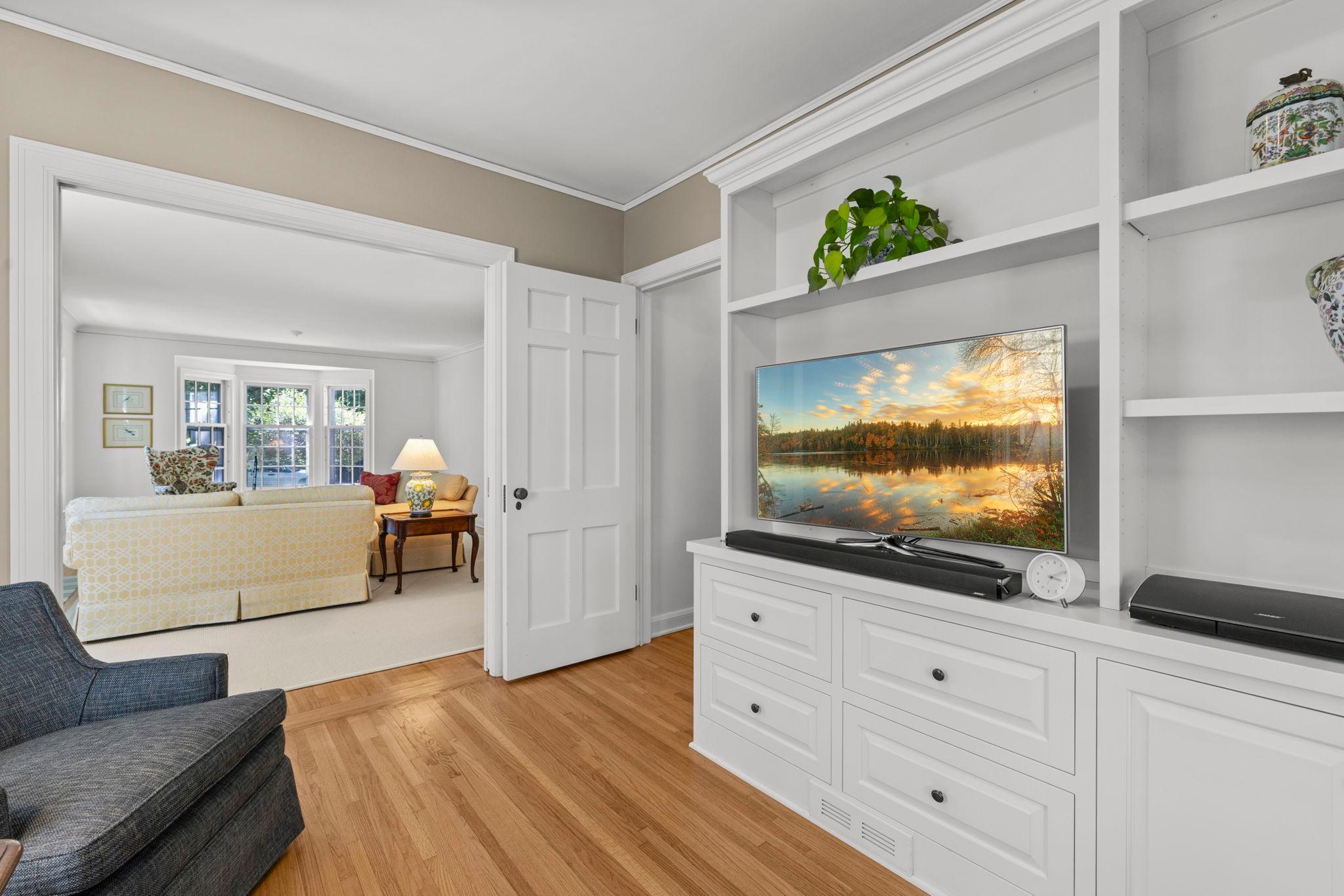 View of Residential at 3725 Glenhurst Avenue, Saint Louis Park MN 55416, Saint Louis Park (12 of 58) - Mike Wilen | Minnesota Team Real Estate