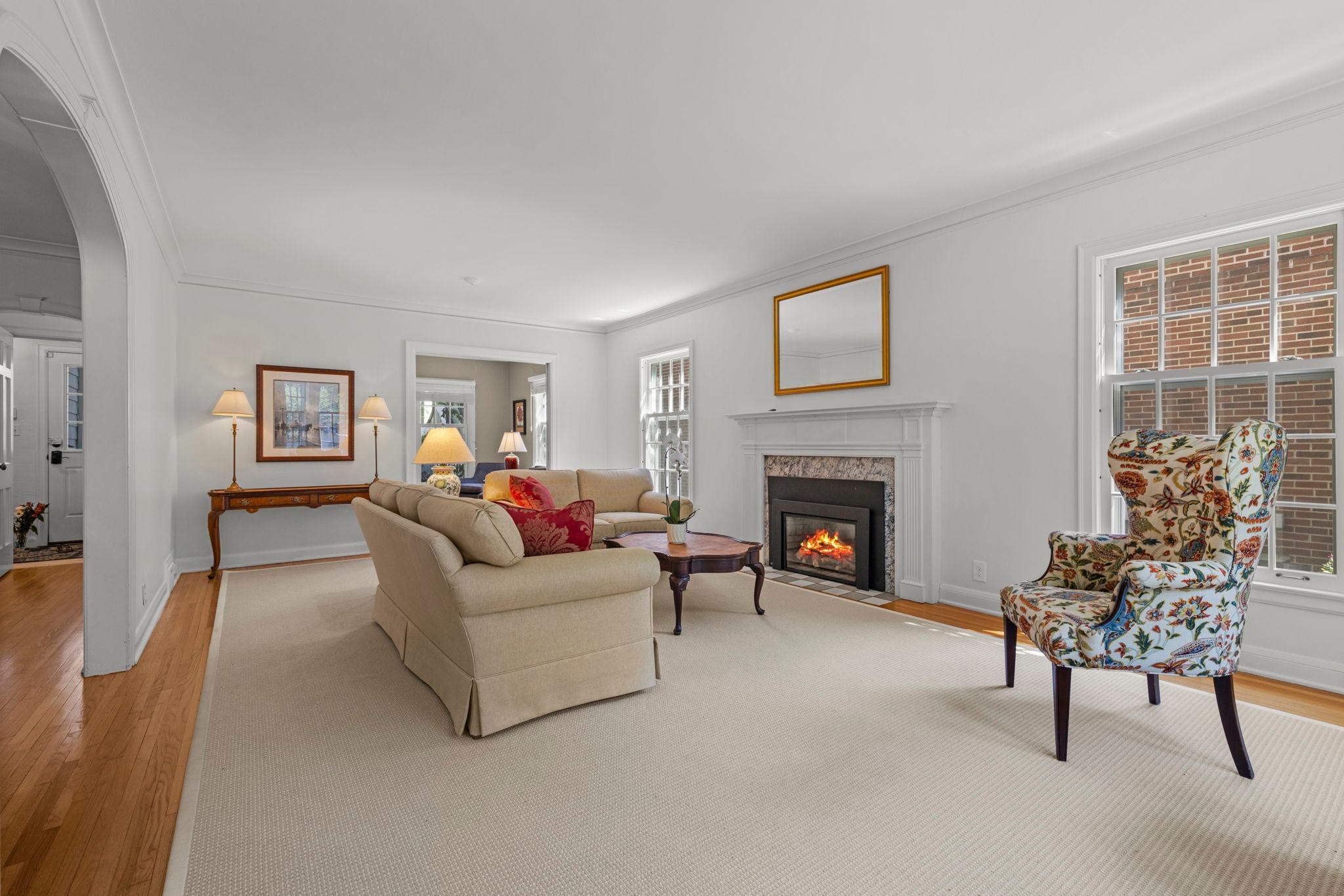 View of Residential at 3725 Glenhurst Avenue, Saint Louis Park MN 55416, Saint Louis Park (8 of 58) - Mike Wilen | Minnesota Team Real Estate