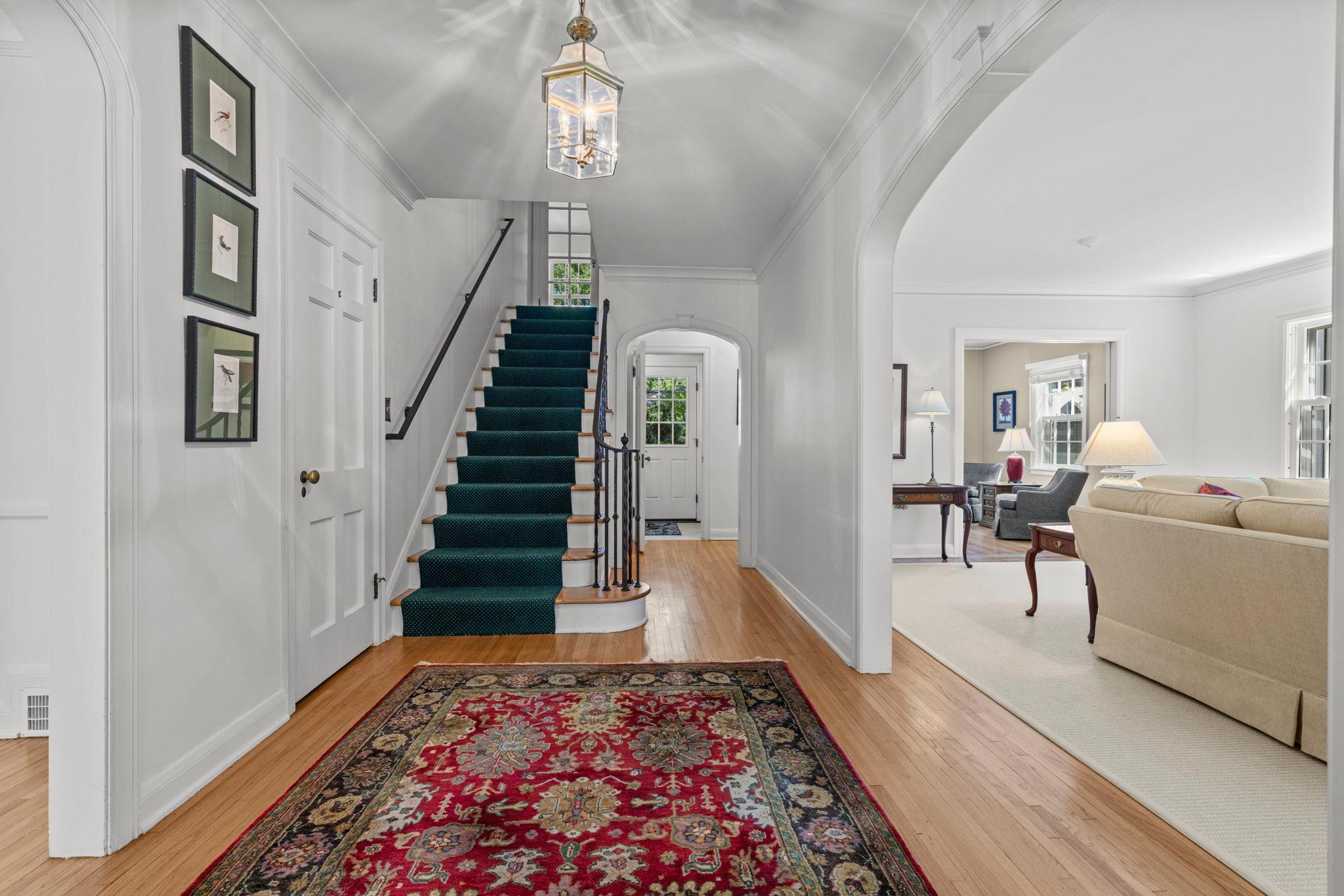 View of Residential at 3725 Glenhurst Avenue, Saint Louis Park MN 55416, Saint Louis Park (7 of 58) - Mike Wilen | Minnesota Team Real Estate