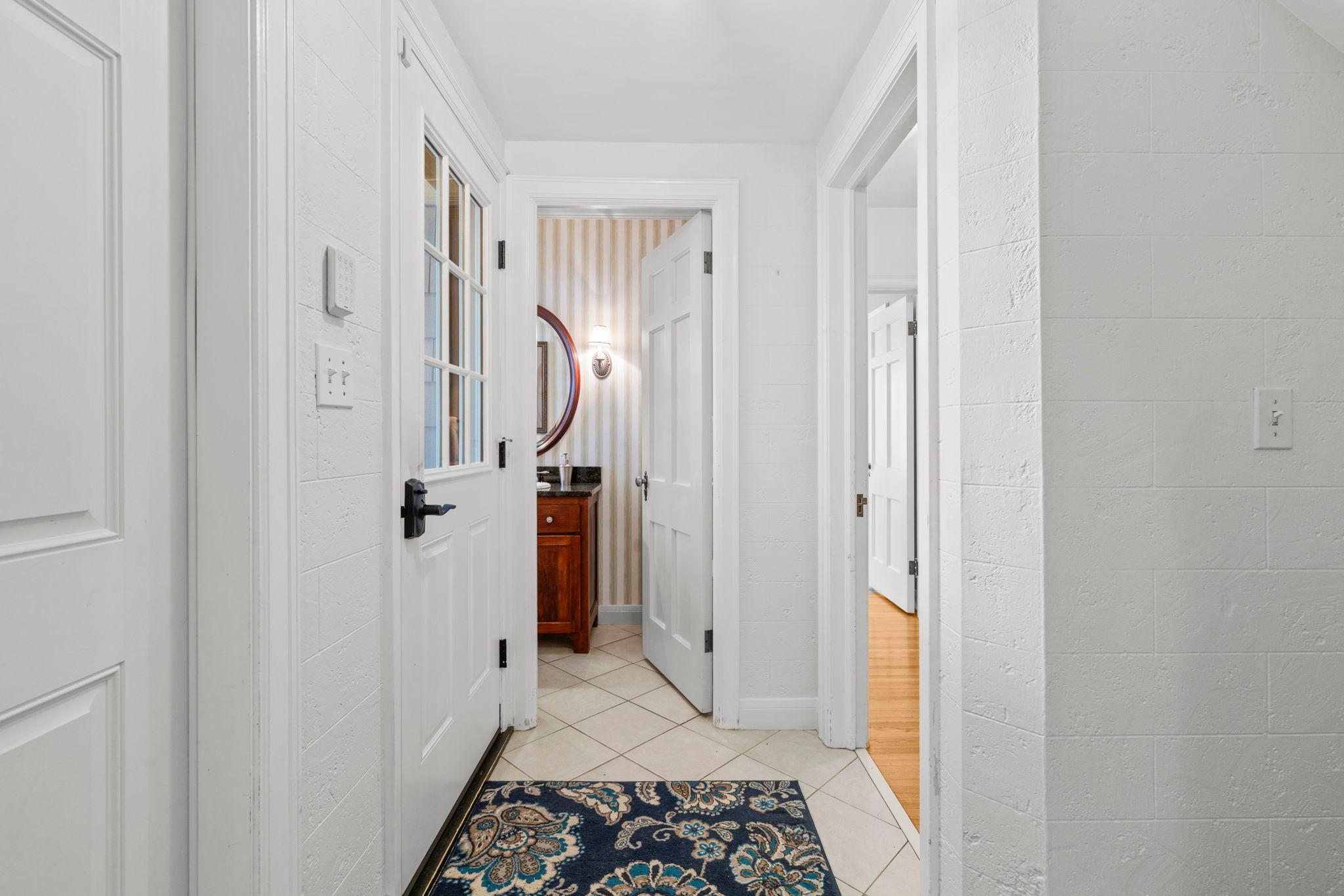 View of Residential at 3725 Glenhurst Avenue, Saint Louis Park MN 55416, Saint Louis Park (15 of 58) - Mike Wilen | Minnesota Team Real Estate