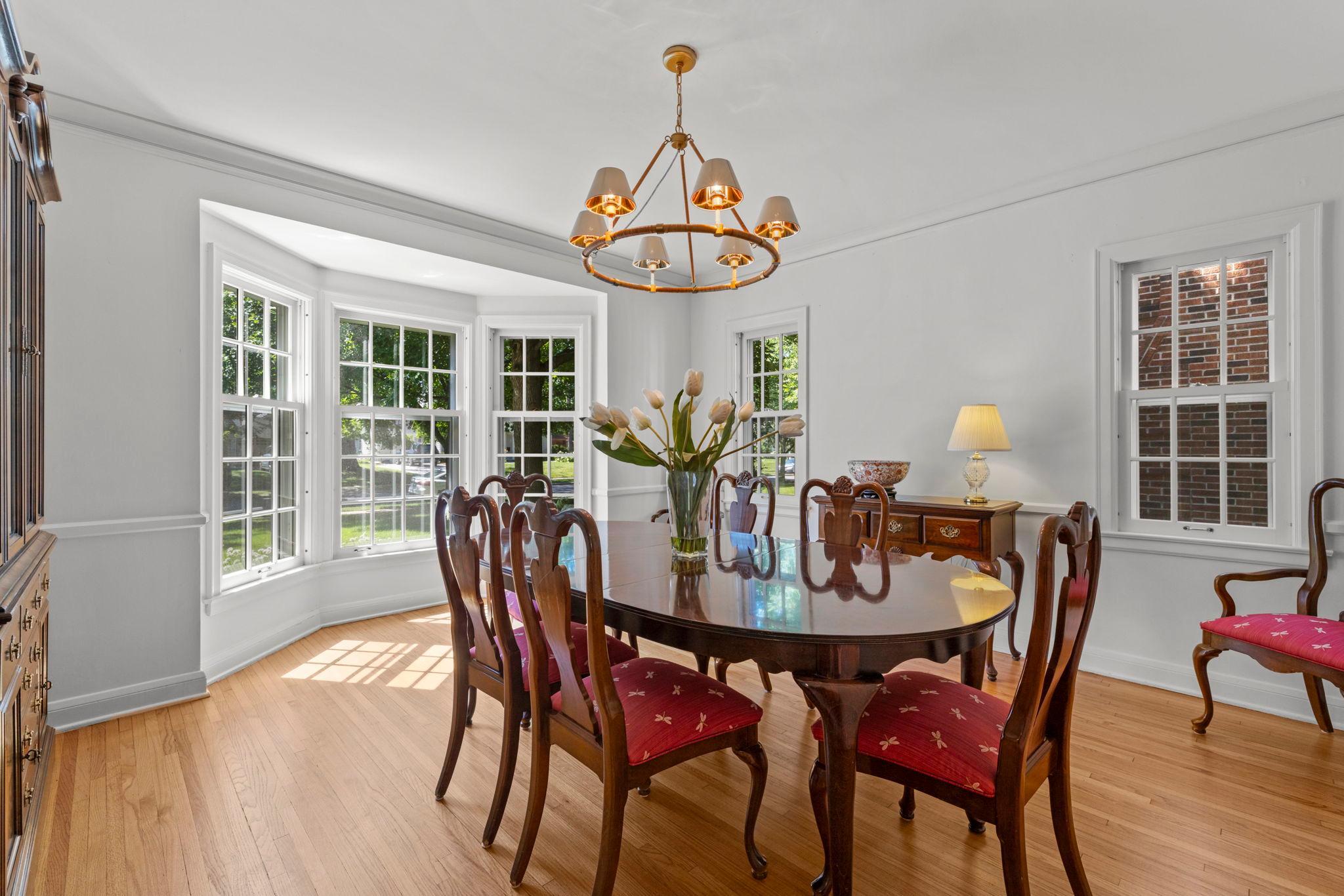 View of Residential at 3725 Glenhurst Avenue, Saint Louis Park MN 55416, Saint Louis Park (23 of 58) - Mike Wilen | Minnesota Team Real Estate