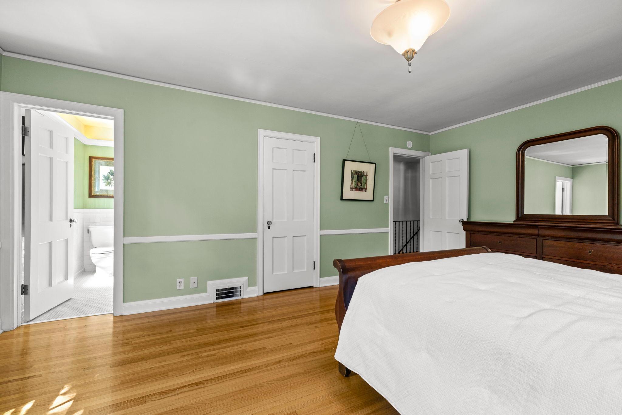 View of Residential at 3725 Glenhurst Avenue, Saint Louis Park MN 55416, Saint Louis Park (34 of 58) - Mike Wilen | Minnesota Team Real Estate