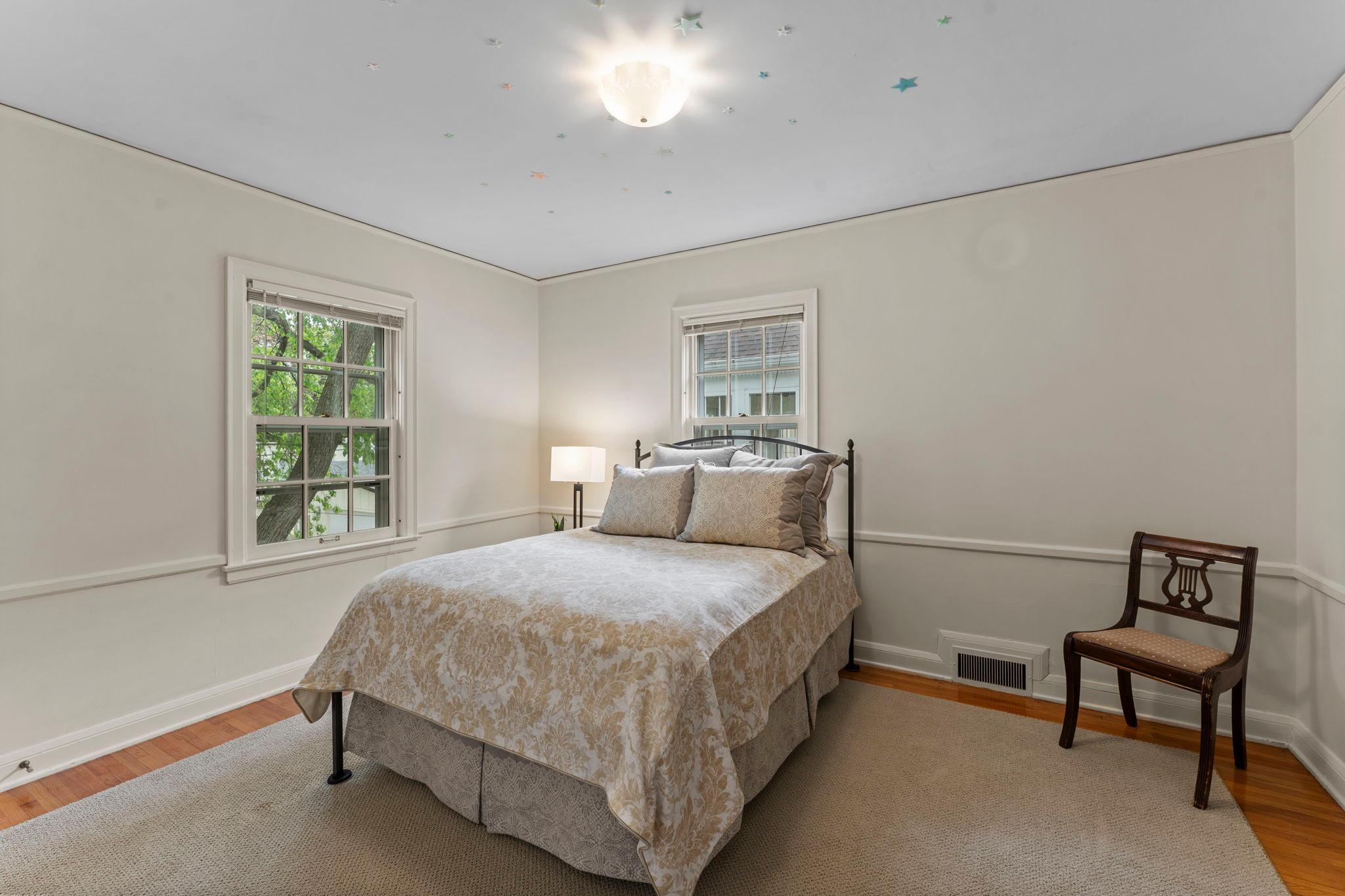 View of Residential at 3725 Glenhurst Avenue, Saint Louis Park MN 55416, Saint Louis Park (39 of 58) - Mike Wilen | Minnesota Team Real Estate