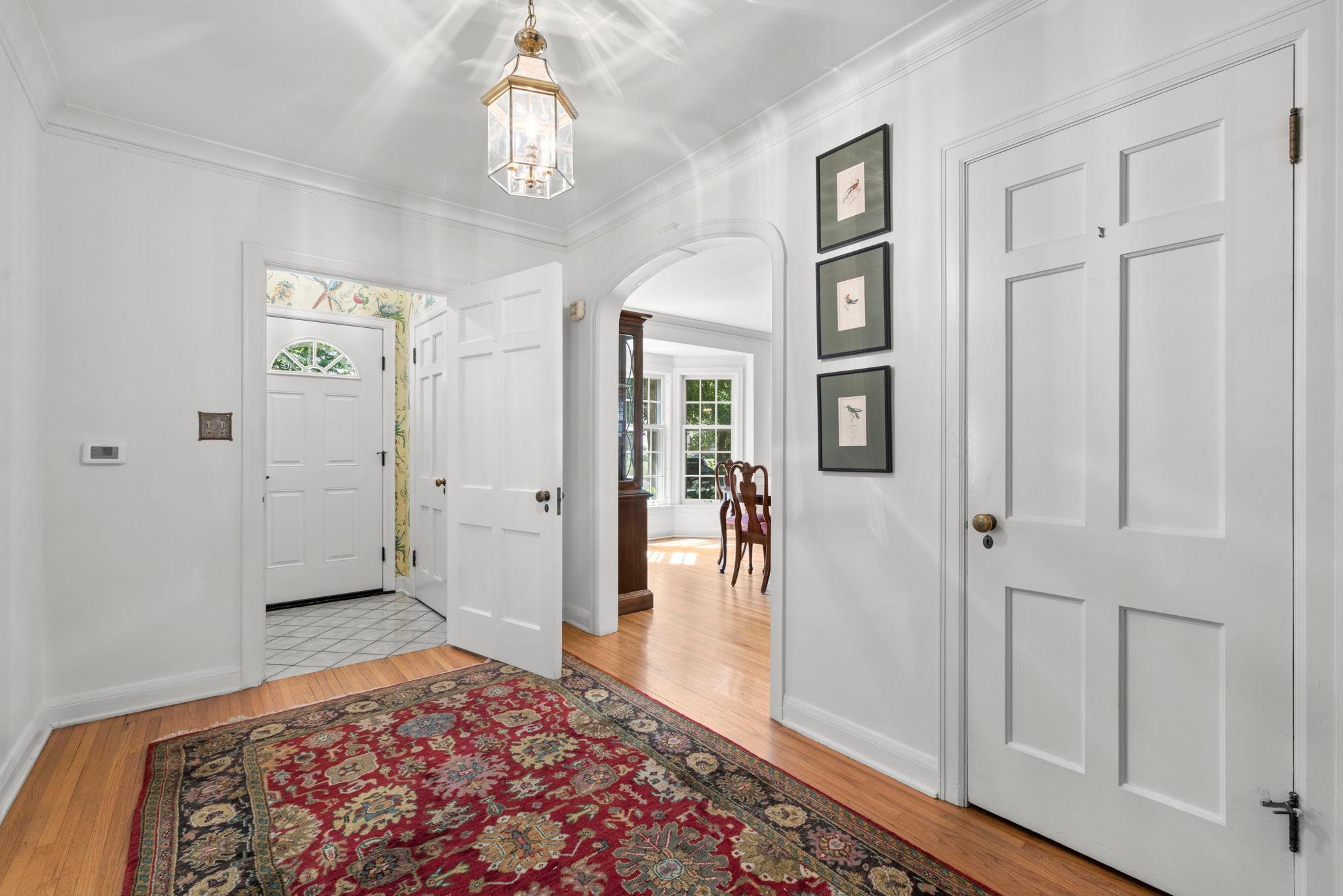 View of Residential at 3725 Glenhurst Avenue, Saint Louis Park MN 55416, Saint Louis Park (25 of 58) - Mike Wilen | Minnesota Team Real Estate