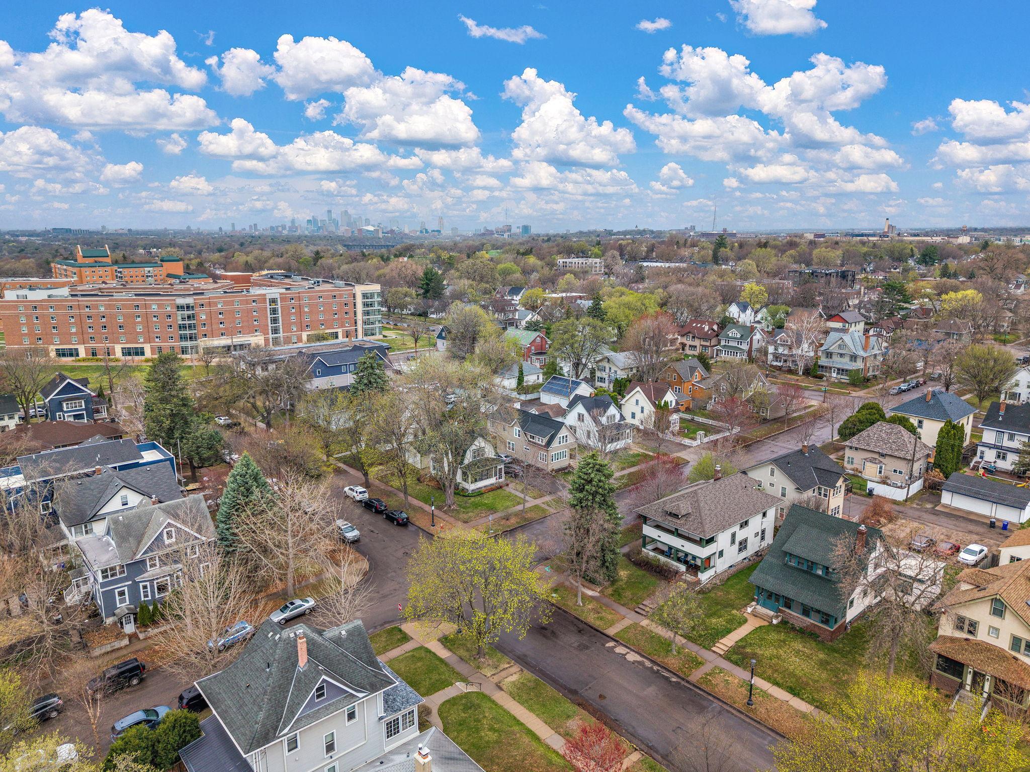 View of Residential Income at 2017 Laurel Avenue, Saint Paul MN 55104, Saint Paul (4 of 51) - Mike Wilen | Minnesota Team Real Estate