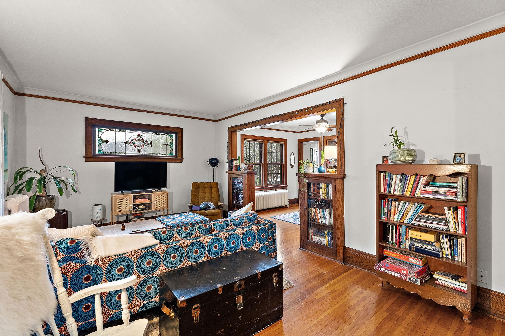 View of Residential Income at 2017 Laurel Avenue, Saint Paul MN 55104, Saint Paul (8 of 51) - Mike Wilen | Minnesota Team Real Estate
