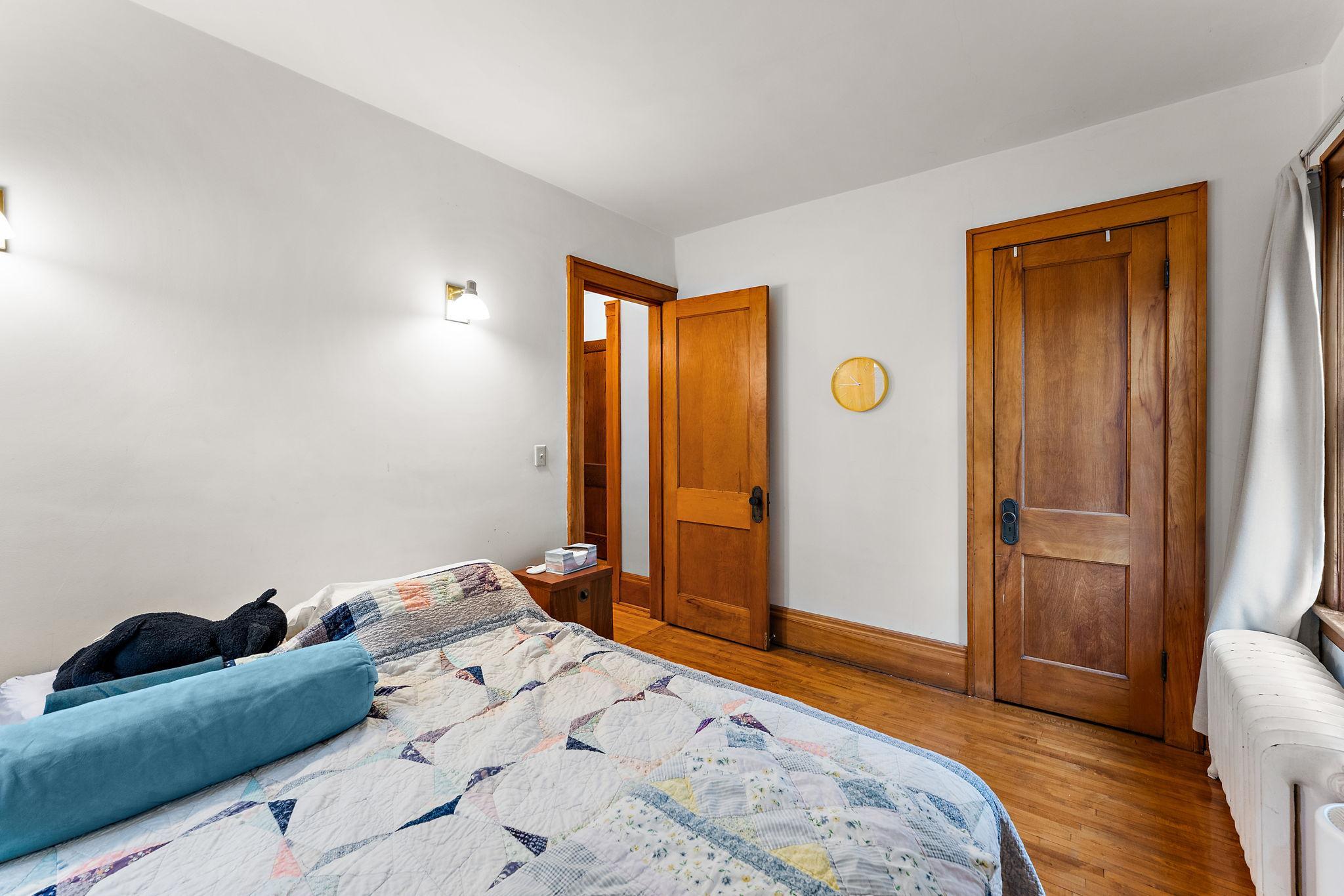 View of Residential Income at 2017 Laurel Avenue, Saint Paul MN 55104, Saint Paul (16 of 51) - Mike Wilen | Minnesota Team Real Estate