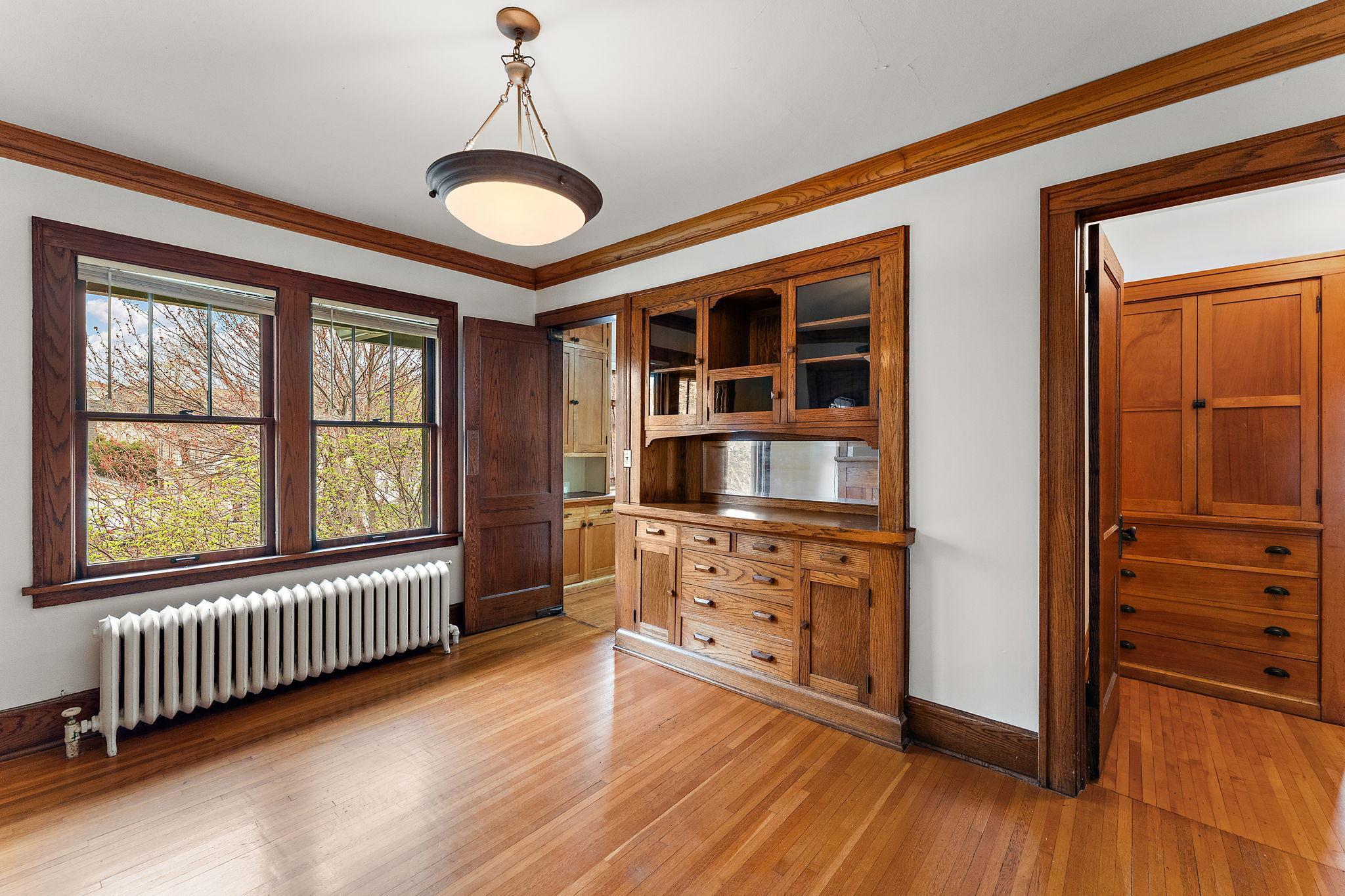 View of Residential Income at 2017 Laurel Avenue, Saint Paul MN 55104, Saint Paul (27 of 51) - Mike Wilen | Minnesota Team Real Estate