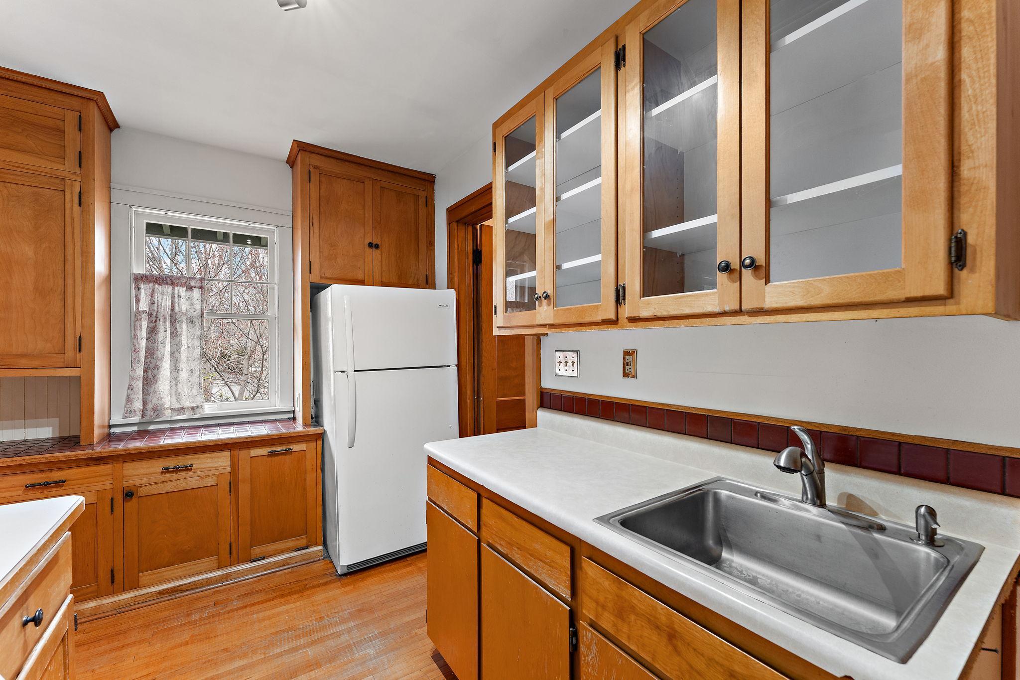View of Residential Income at 2017 Laurel Avenue, Saint Paul MN 55104, Saint Paul (31 of 51) - Mike Wilen | Minnesota Team Real Estate