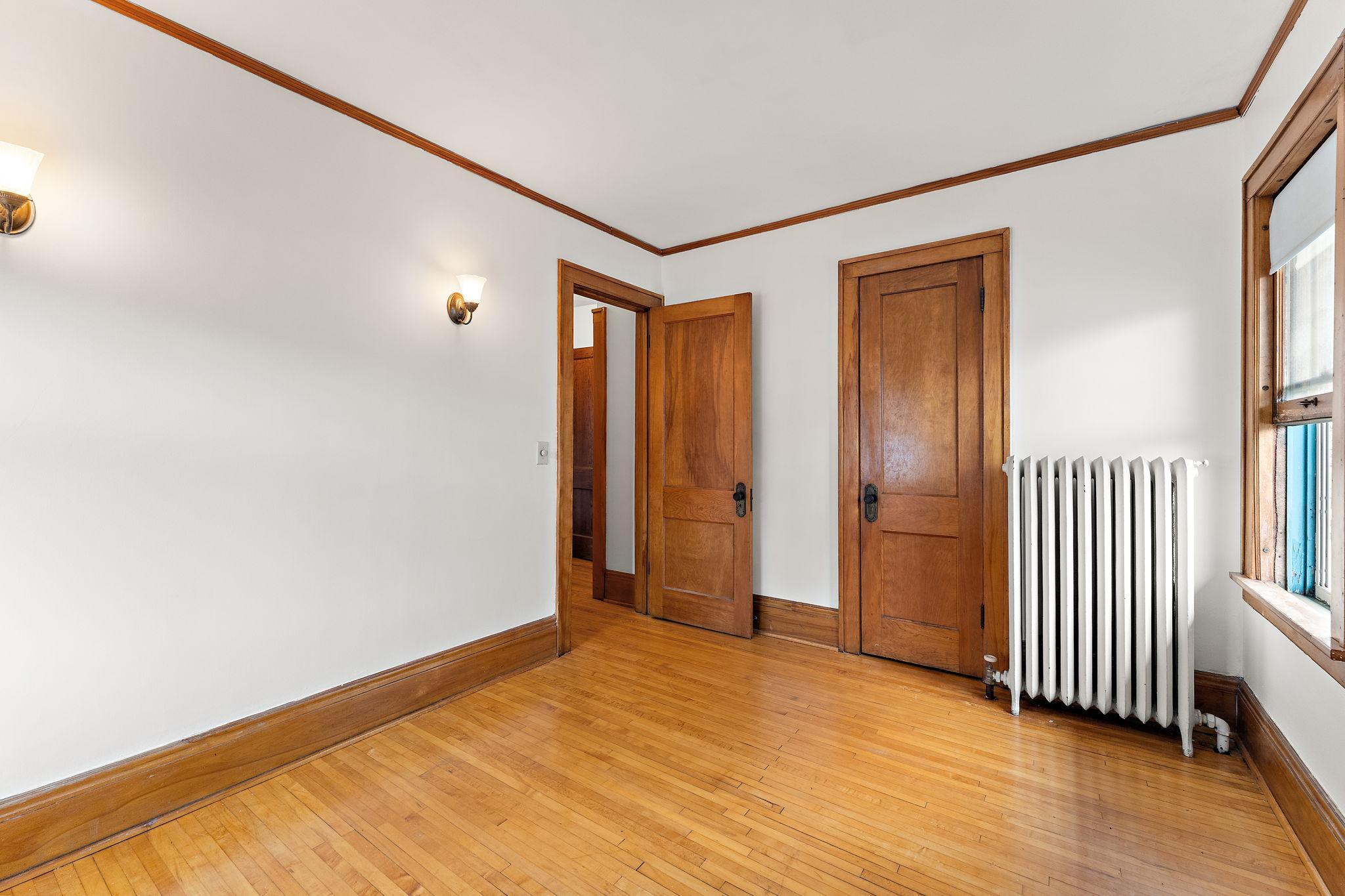 View of Residential Income at 2017 Laurel Avenue, Saint Paul MN 55104, Saint Paul (36 of 51) - Mike Wilen | Minnesota Team Real Estate