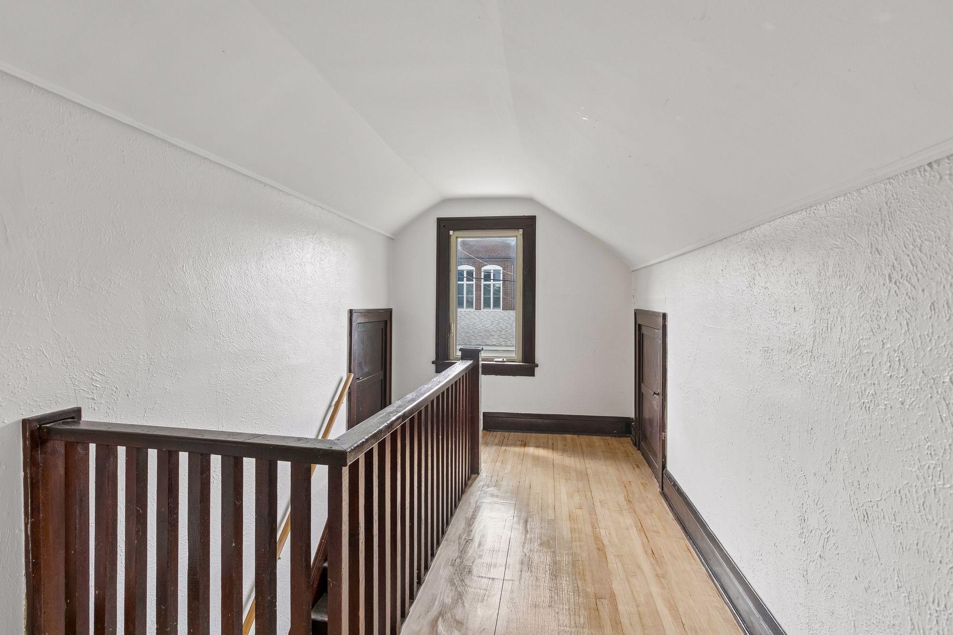 View of Residential at 3823 Dupont Avenue, Minneapolis MN 55412, Minneapolis (23 of 40) - Mike Wilen | Minnesota Team Real Estate