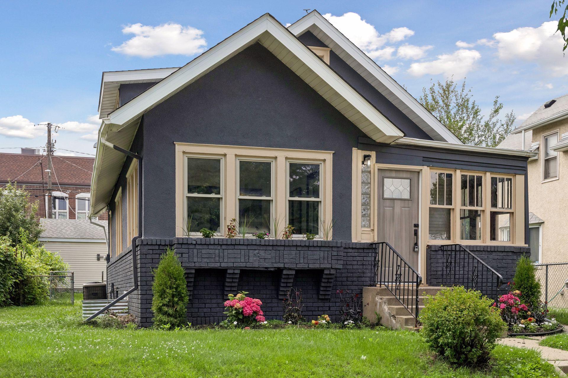 View of Residential at 3823 Dupont Avenue, Minneapolis MN 55412, Minneapolis (2 of 40) - Mike Wilen | Minnesota Team Real Estate