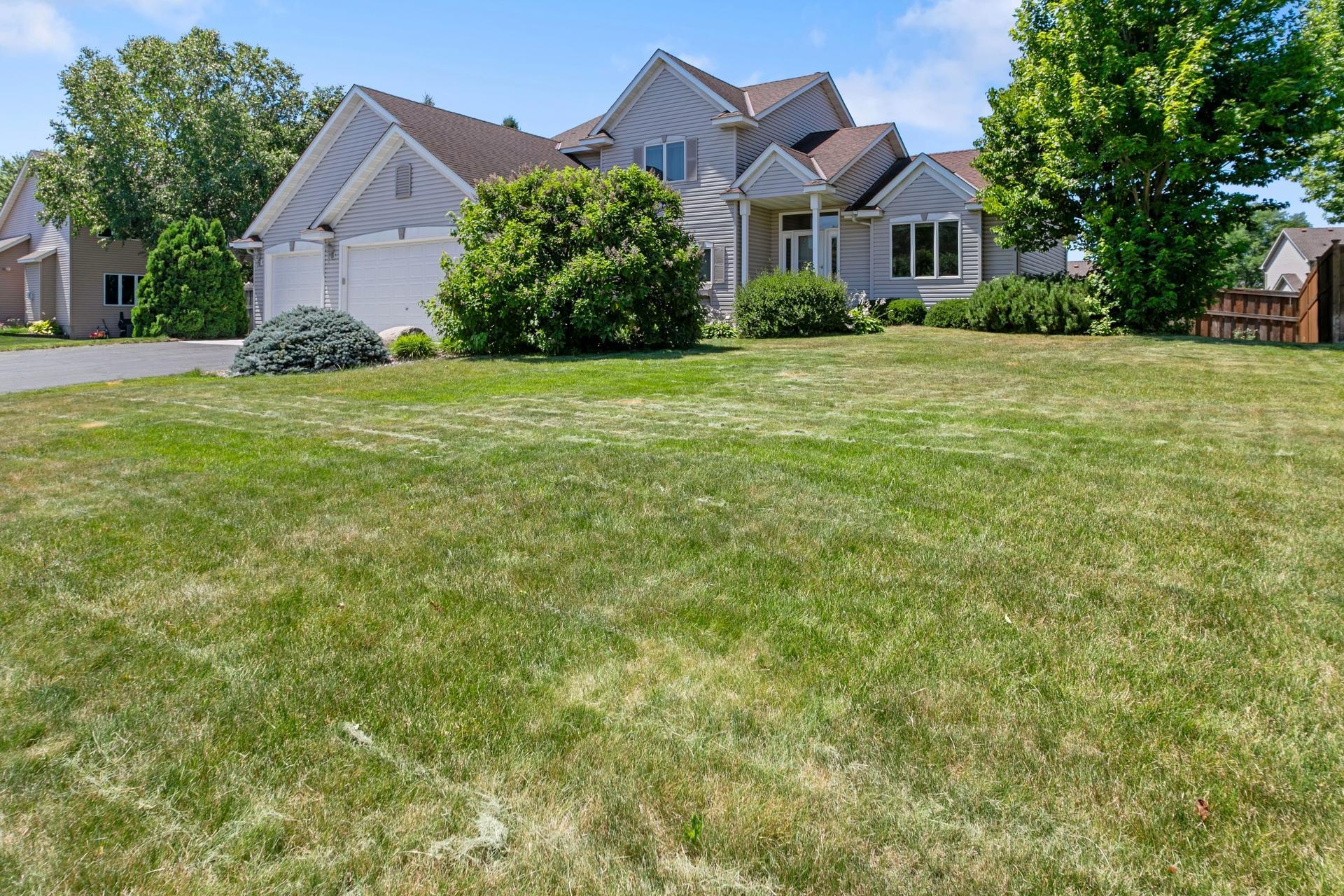 View of Residential at 9719 Hillside Trail, Cottage Grove MN 55016, Cottage Grove (2 of 24) - Mike Wilen | Minnesota Team Real Estate