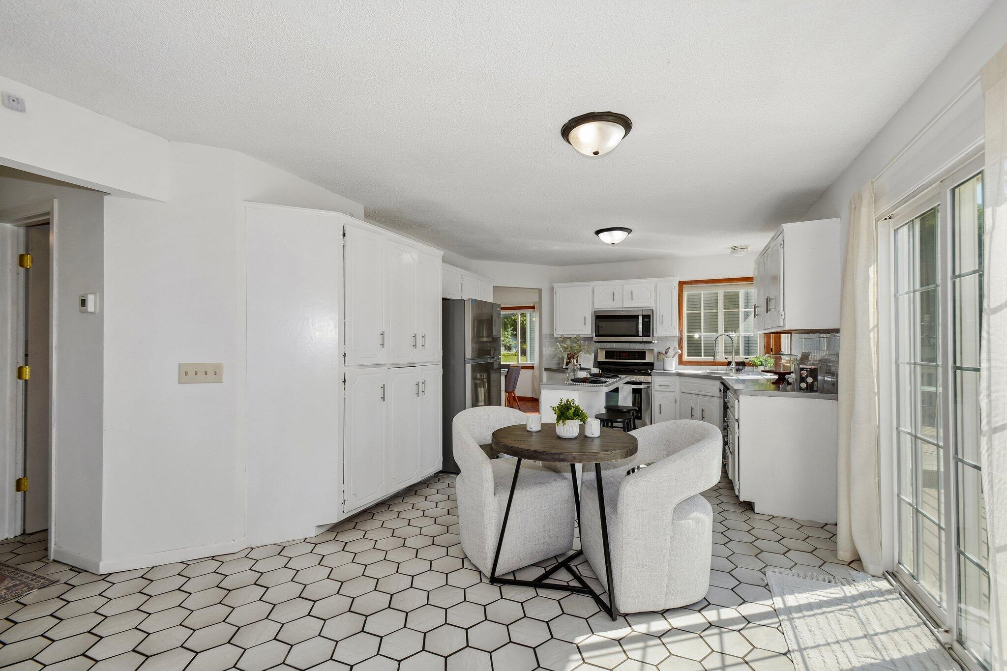 View of Residential at 9142 Woodhall Crossing, Brooklyn Park MN 55443, Brooklyn Park (91 of 104) - Mike Wilen | Minnesota Team Real Estate