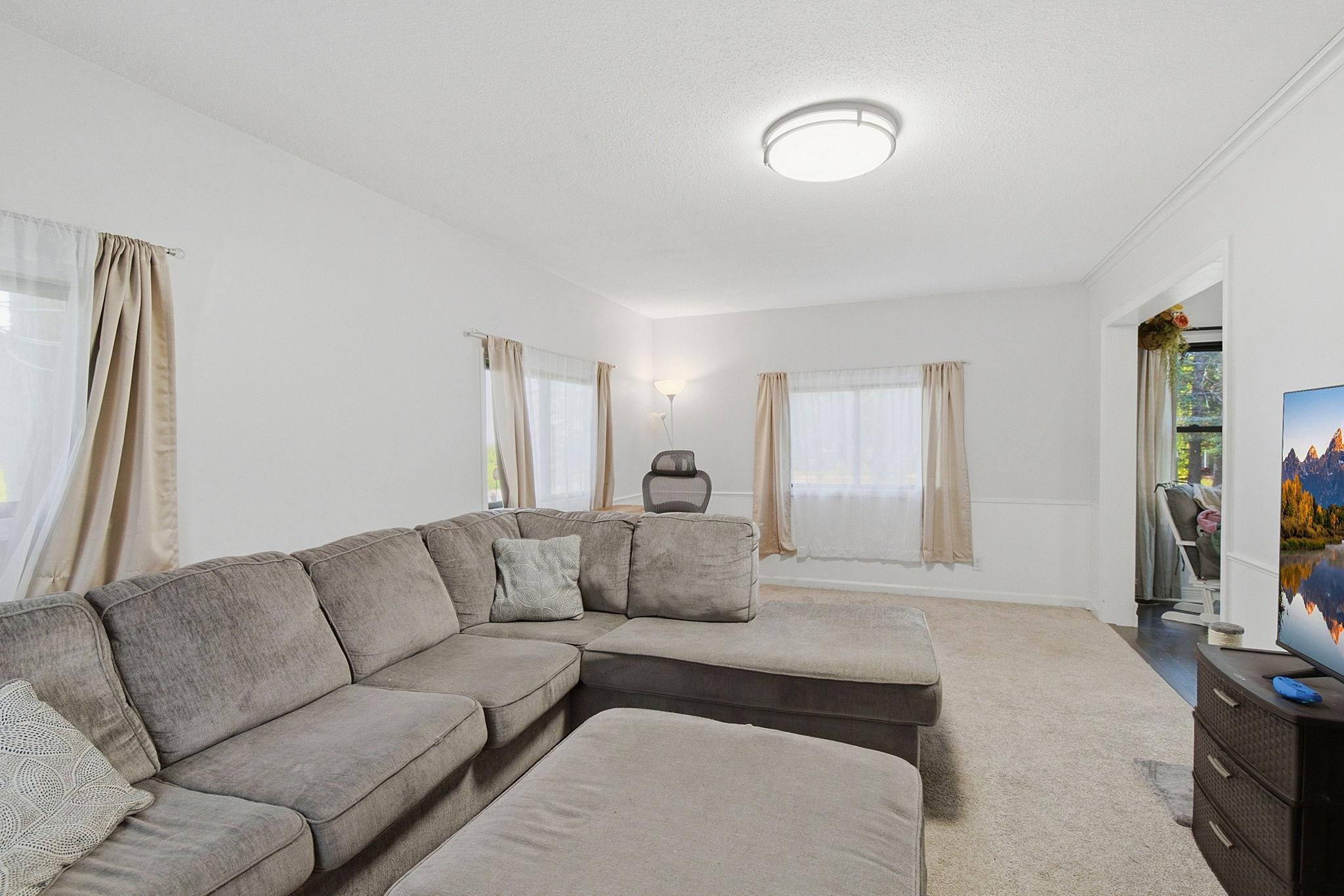 View of Residential at 717 Forest Street, Kenyon MN 55946, Kenyon (10 of 29) - Mike Wilen | Minnesota Team Real Estate