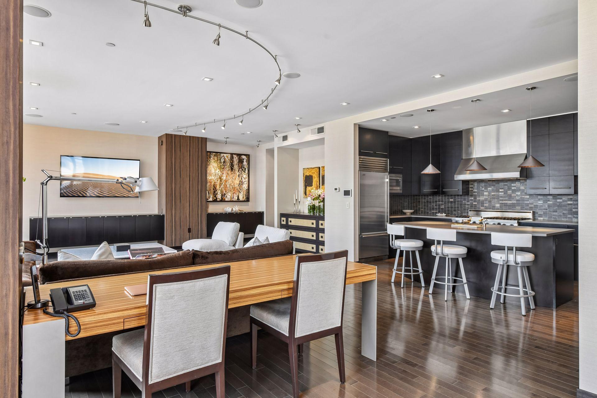 View of Residential at 201 11th Street #1120, Minneapolis MN 55403, Minneapolis (22 of 75) - Mike Wilen | Minnesota Team Real Estate