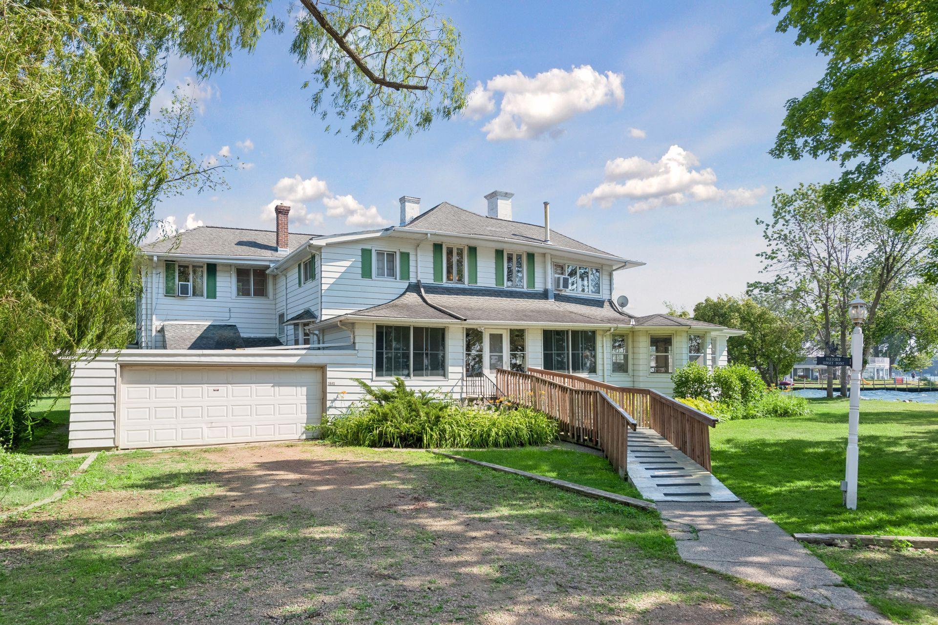 View of Residential at 3845 Northome Road, Deephaven MN 55391, Deephaven (10 of 38) - Mike Wilen | Minnesota Team Real Estate