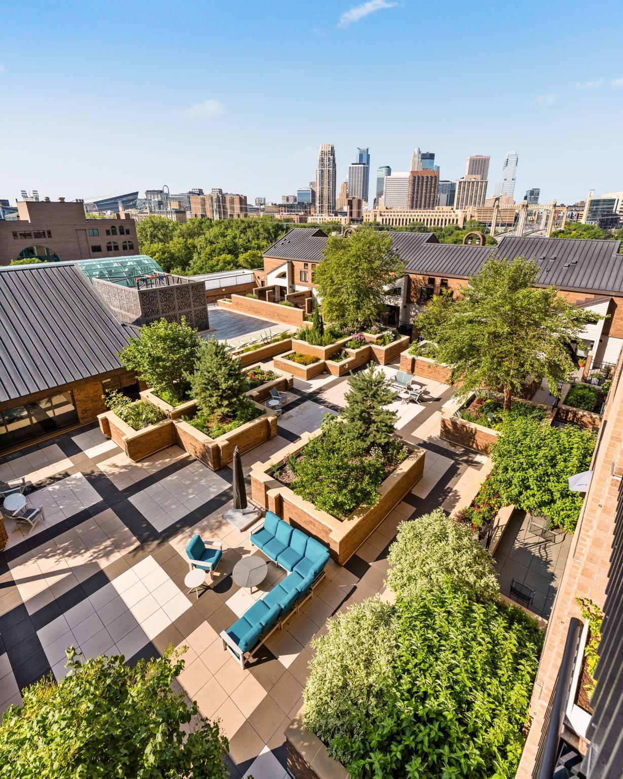 View of Residential at 110 1st Avenue #F704, Minneapolis MN 55413, Minneapolis (32 of 40) - Mike Wilen | Minnesota Team Real Estate